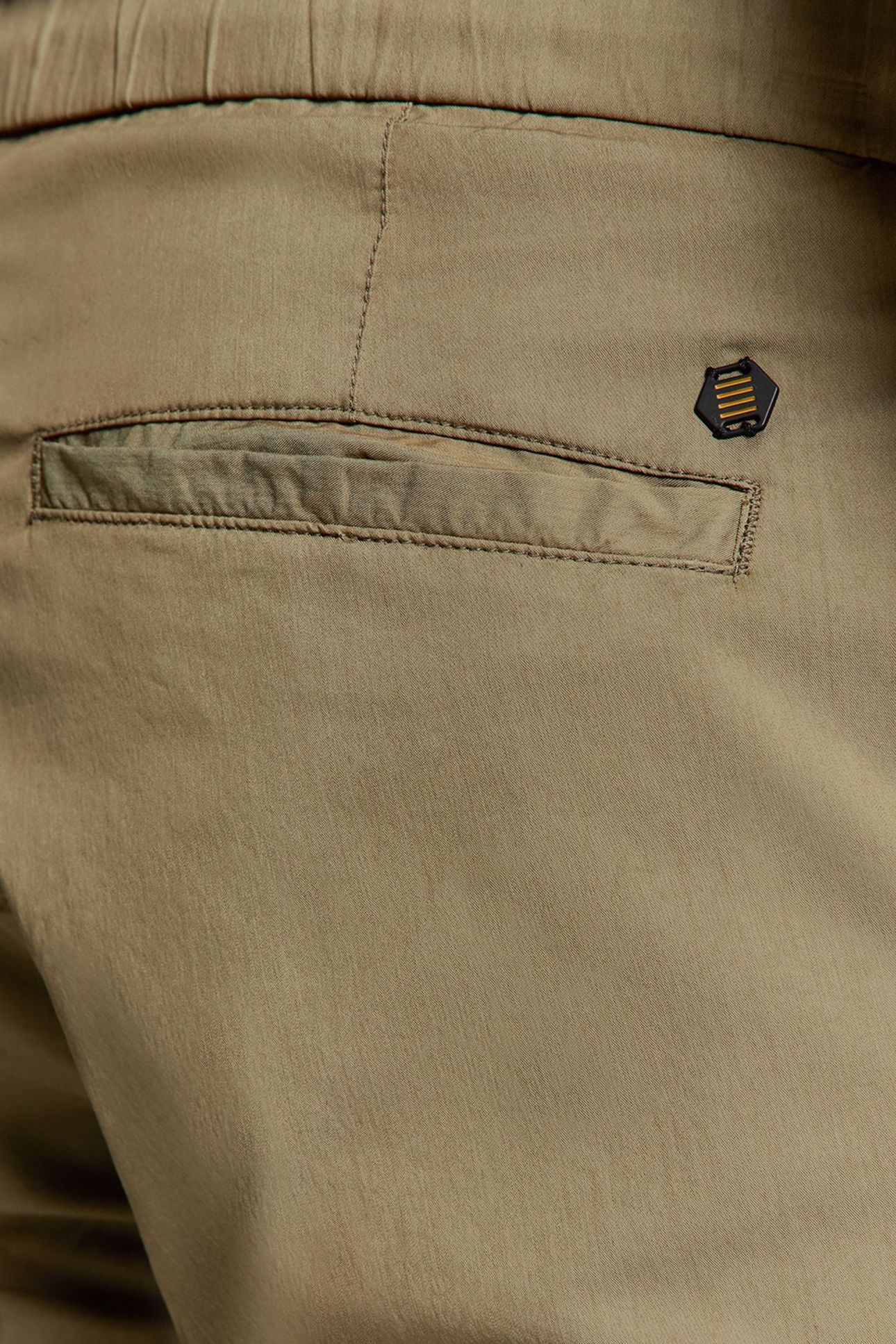 SHORT STRETCH CARGO GARMENT DYED KHAKI 9