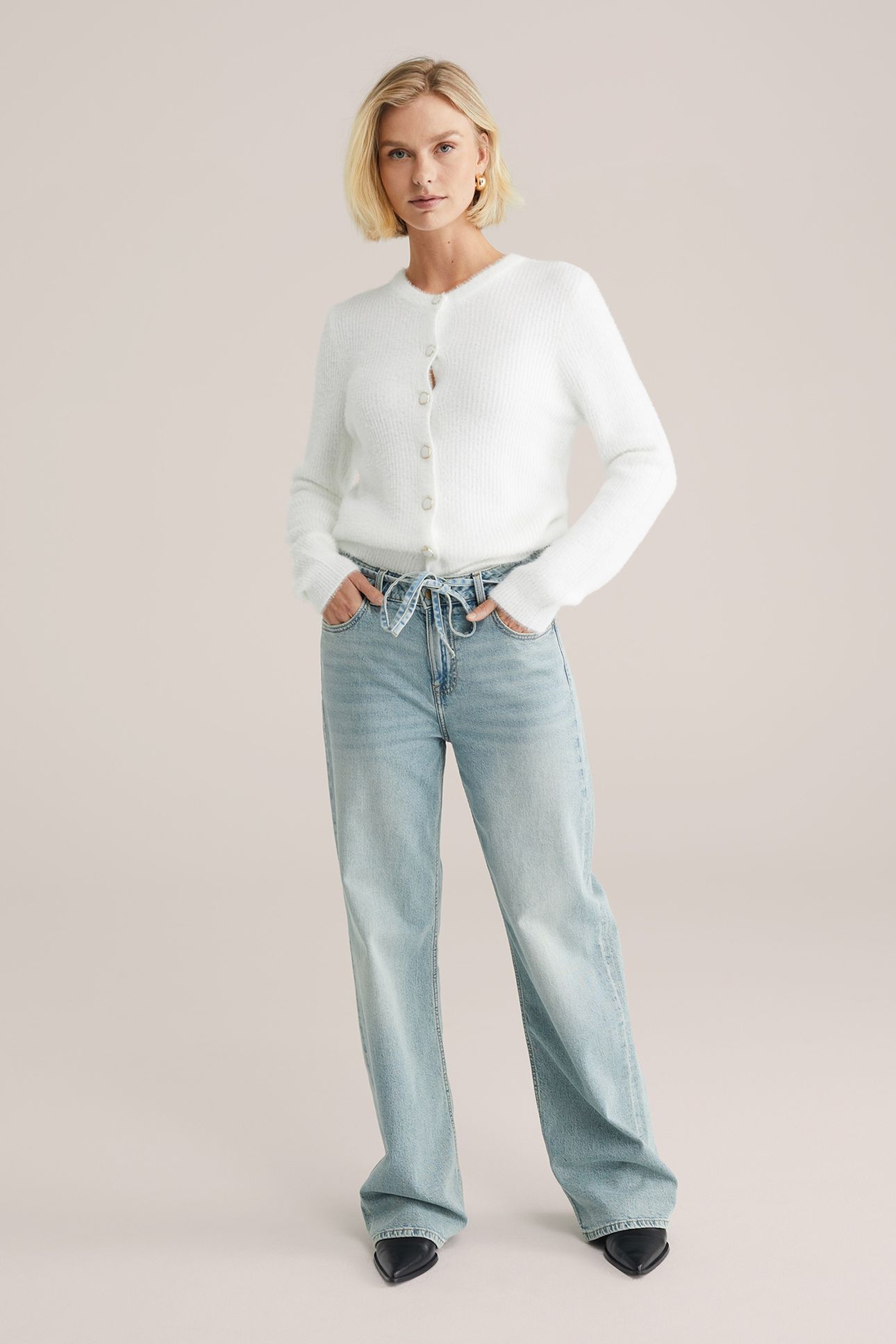 KNITTED CARDIGAN WHITE 3