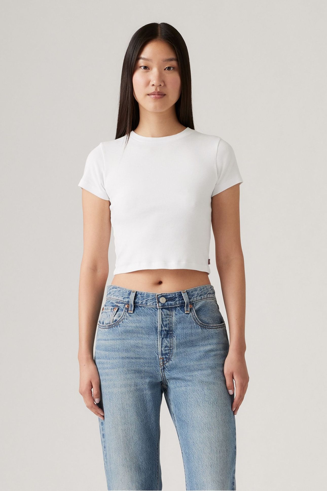 ESSENTIAL SPORTY TEE WHITE 2