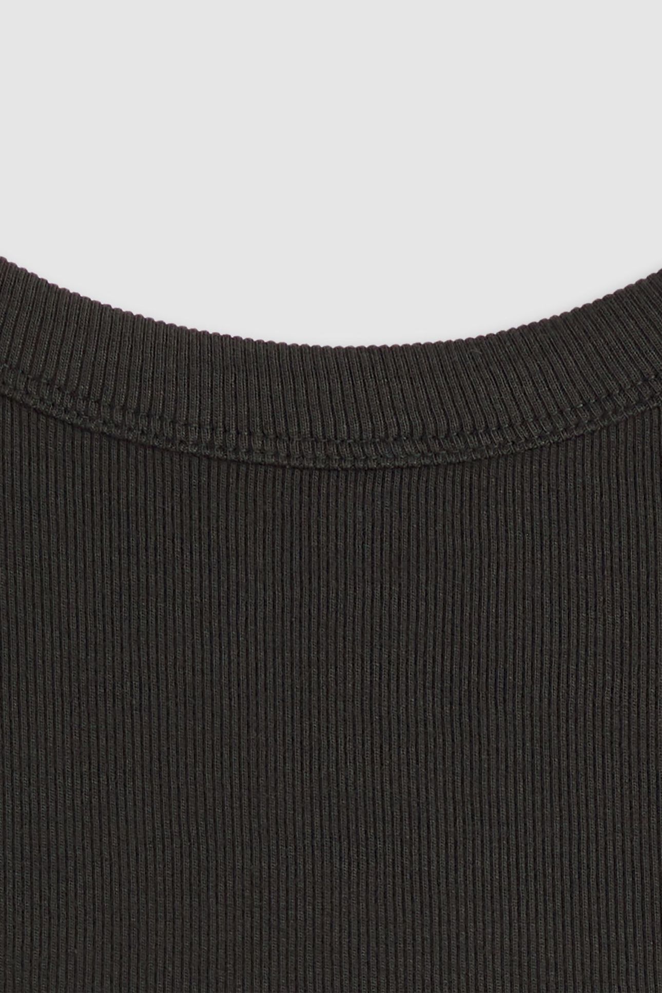 ESSENTIAL SPORTY RIBBED TANK TOP BLACK 6
