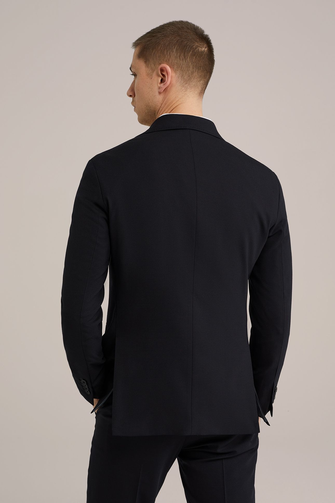 BLAZER BLACK 2