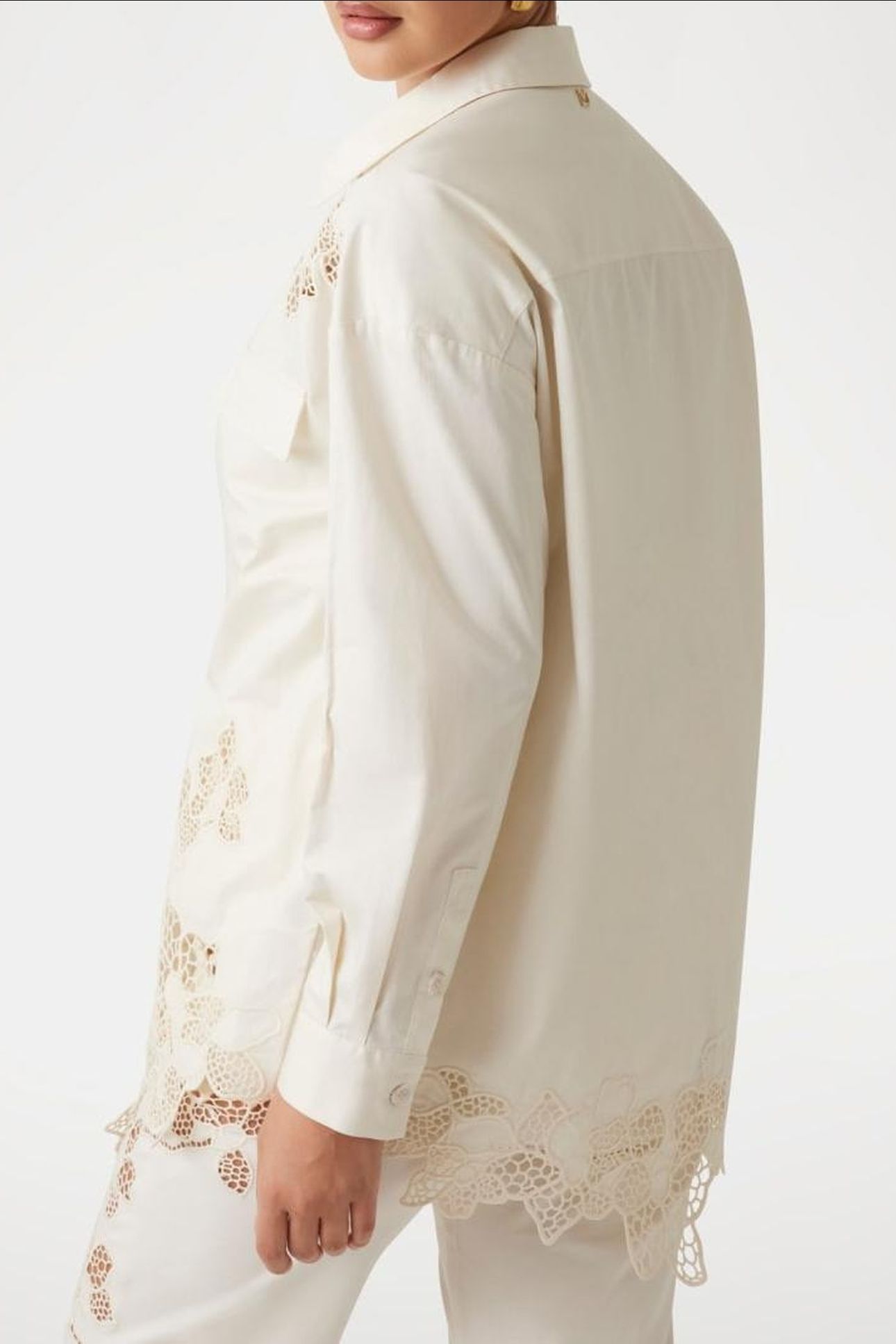 MARCIANO BY GUESS BROOKE EMBRO OVER SHIRT SANDY SHORE 3