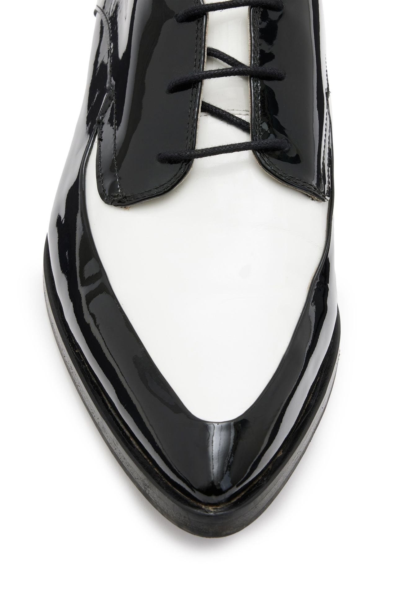 LEX PATENT LACE UP BLACK/WHITE 5