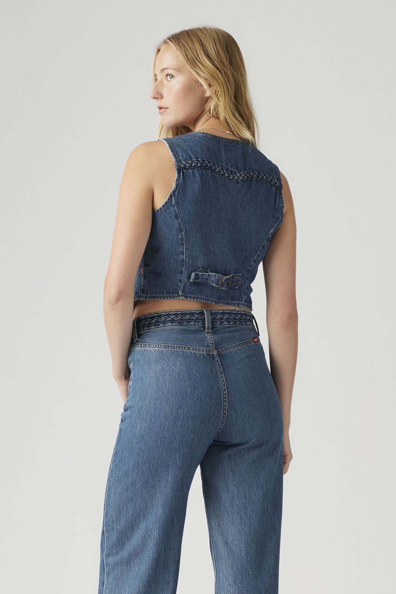 BRAIDED LIGHTWEIGHT VEST BLUE 2