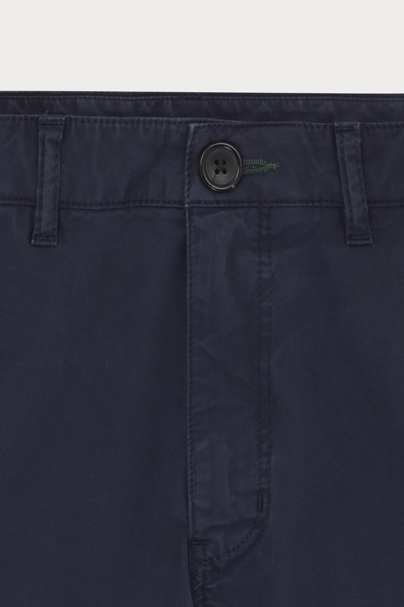 SHORT VERY DARK NAVY 3