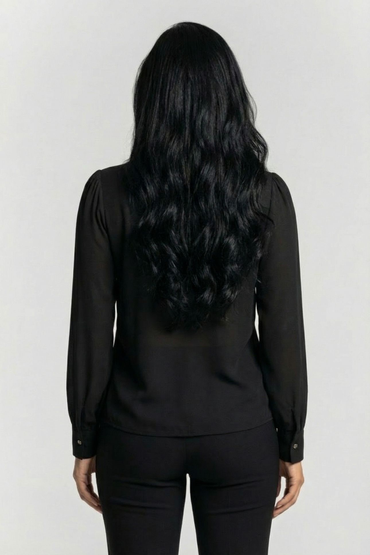 MARCIANO BY GUESS GRETA LS TOP W/ CHAIN JET BLACK 2