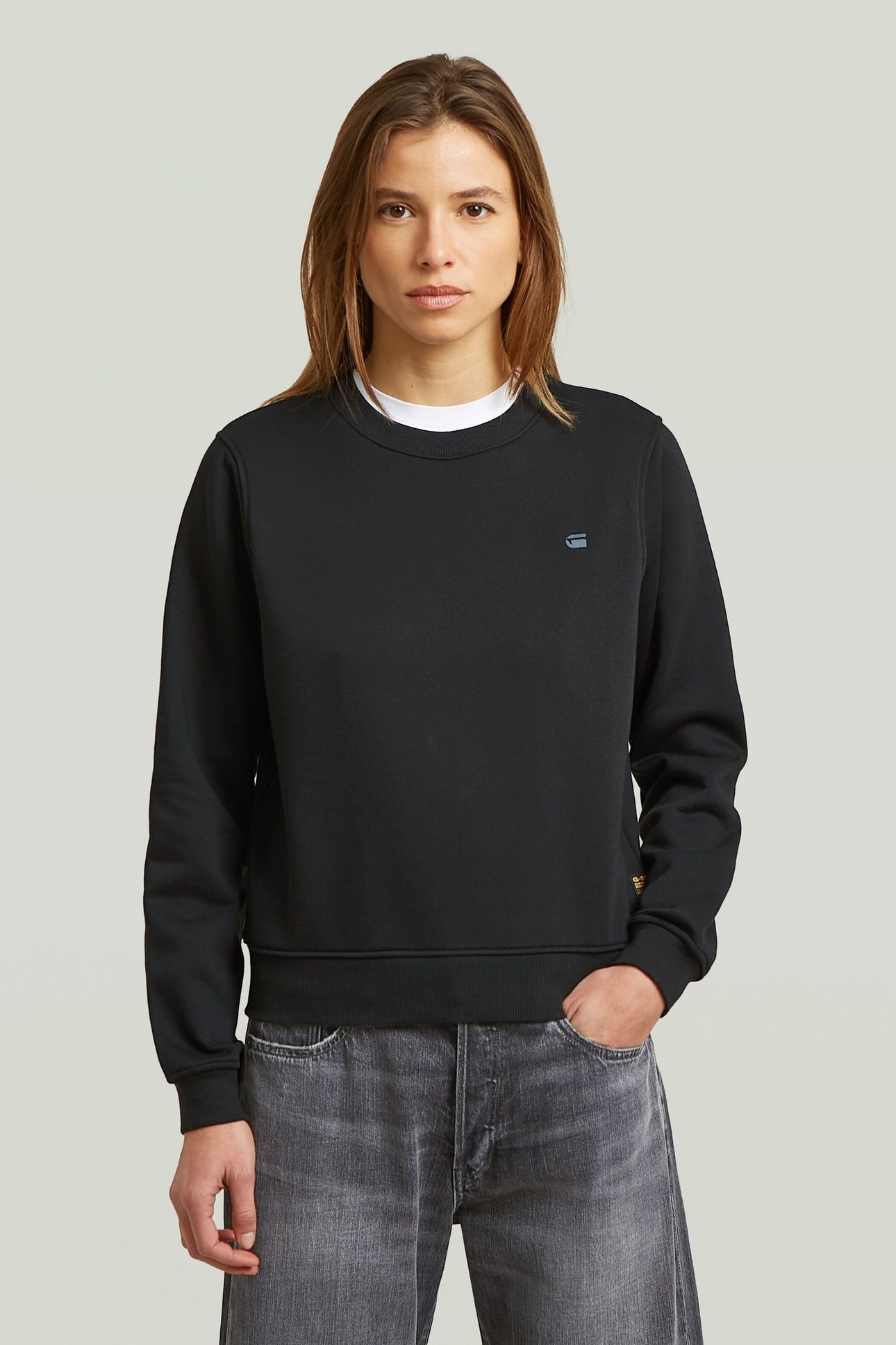 LOGO CREW SWEAT DK BLACK 2