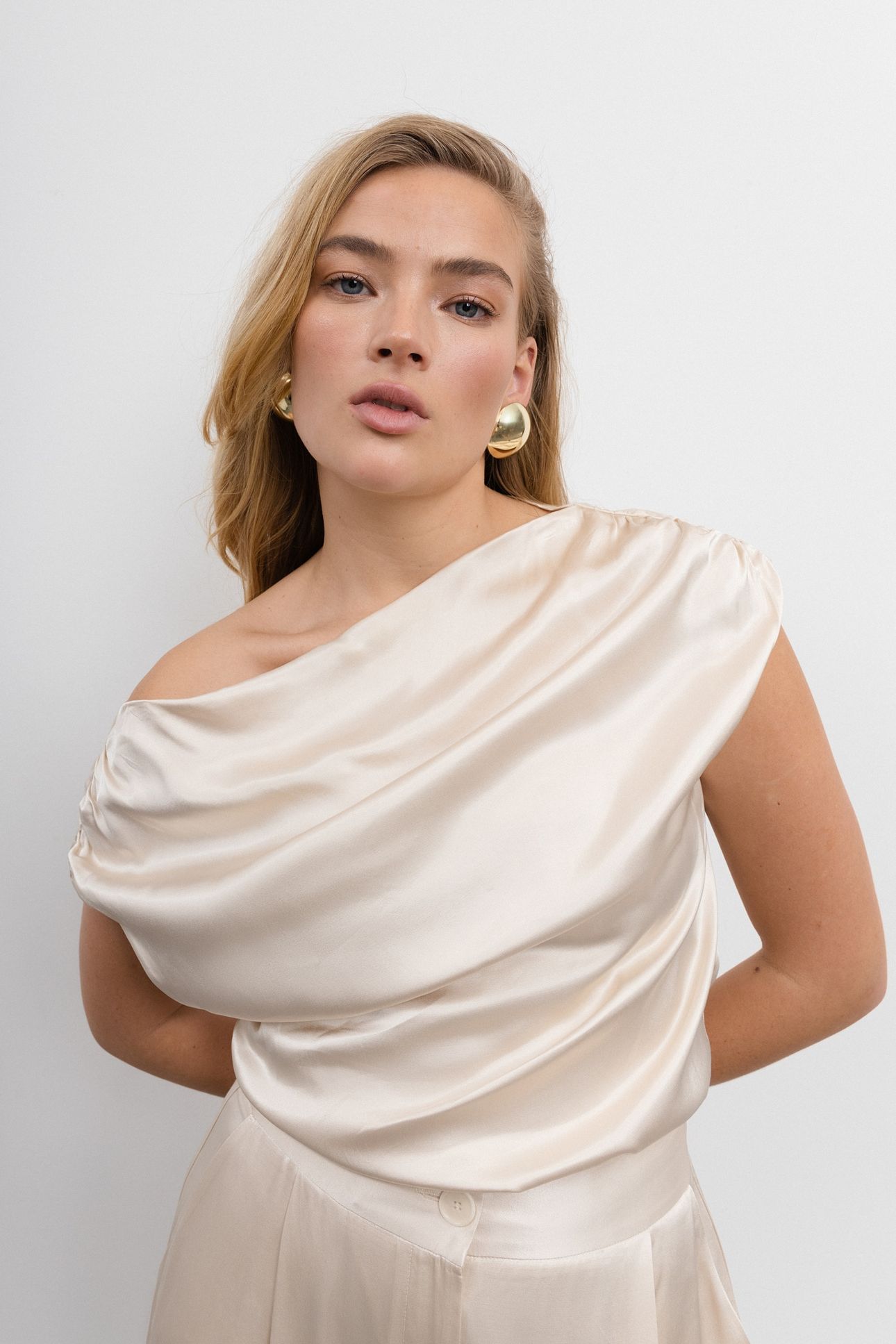 SHELL CHAMPAGNE 2