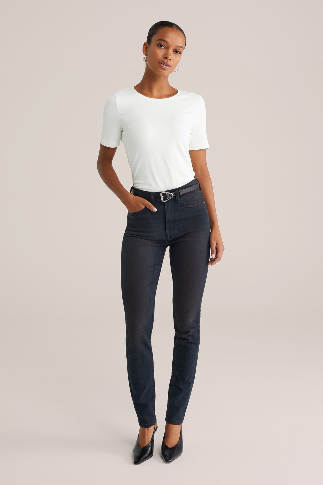 5-POCKET HIGH RISE BLACK 4