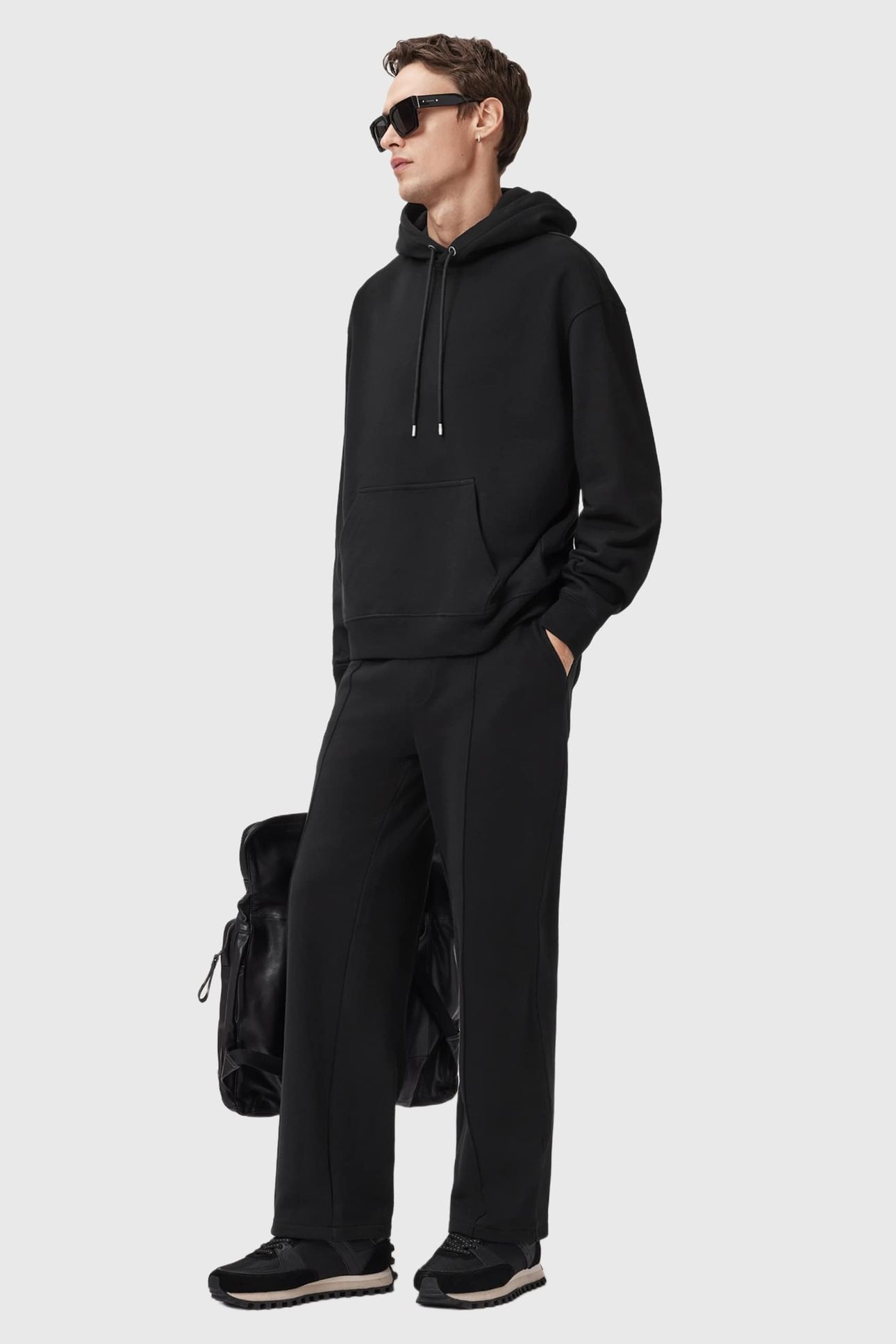 MILO SWEATPANT JET BLACK 3