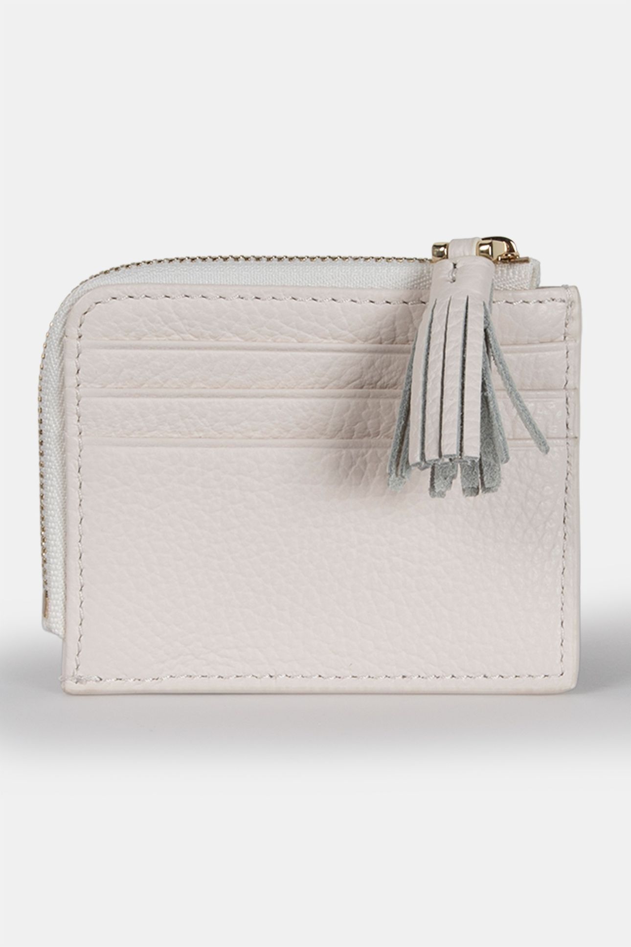 WHITE PURSE IN WHITE 3