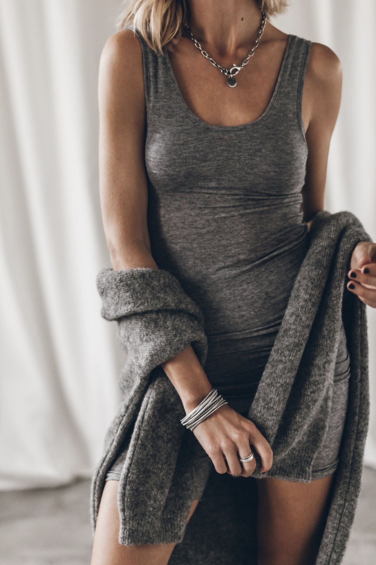 THE GREY SOFT TANK TOP 1