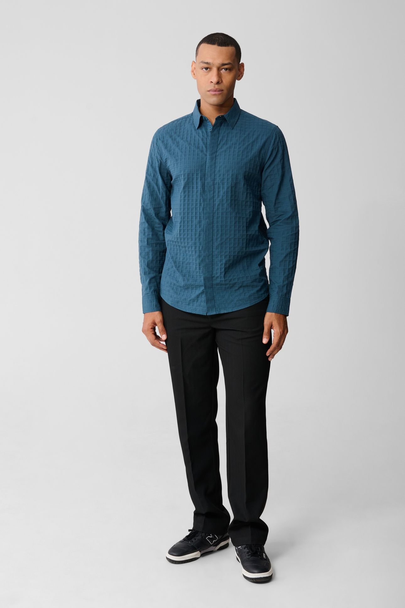 MM-SBWOVEN CUBE SHIRT DARKGREEN 1