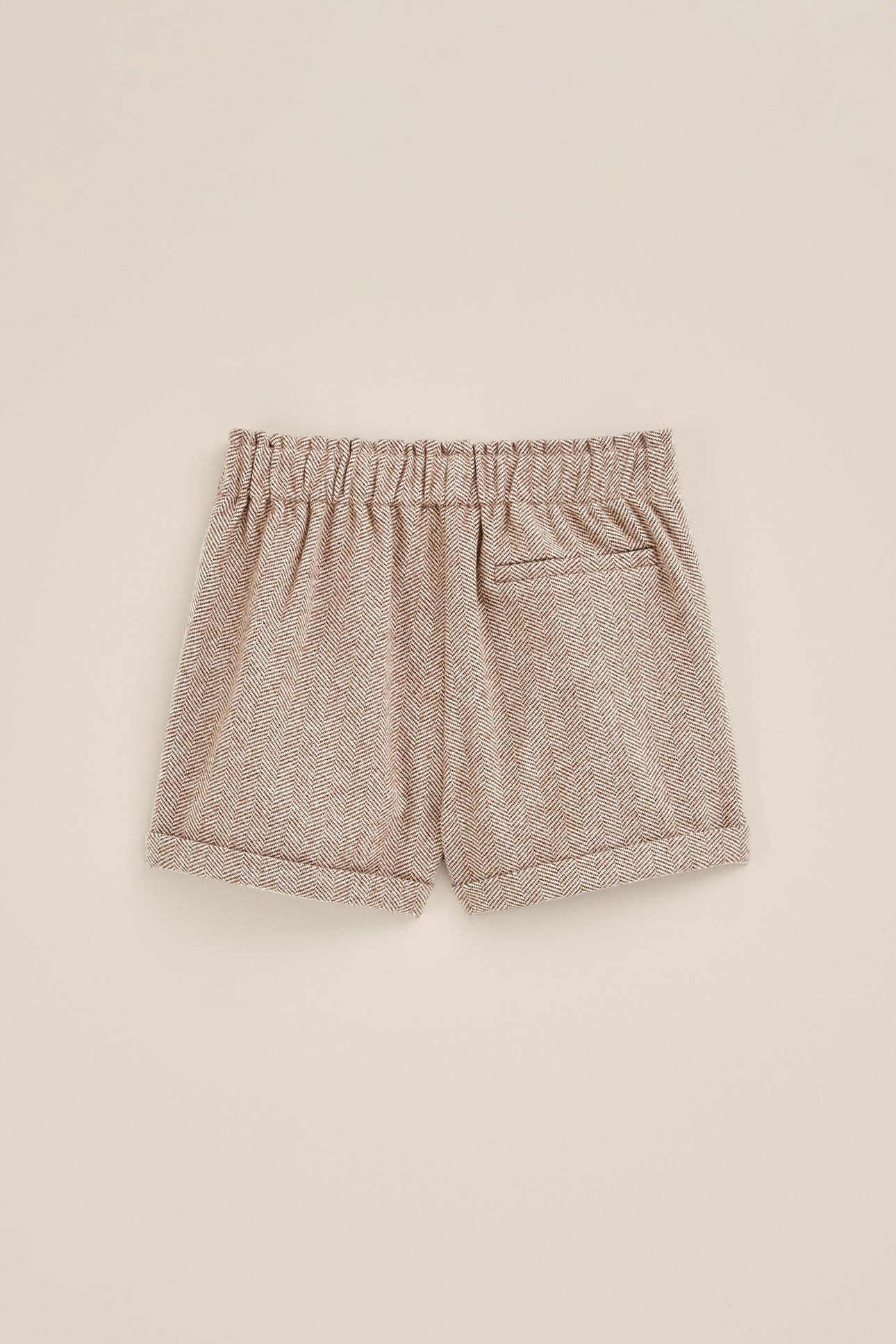 SHORT BEIGE 4