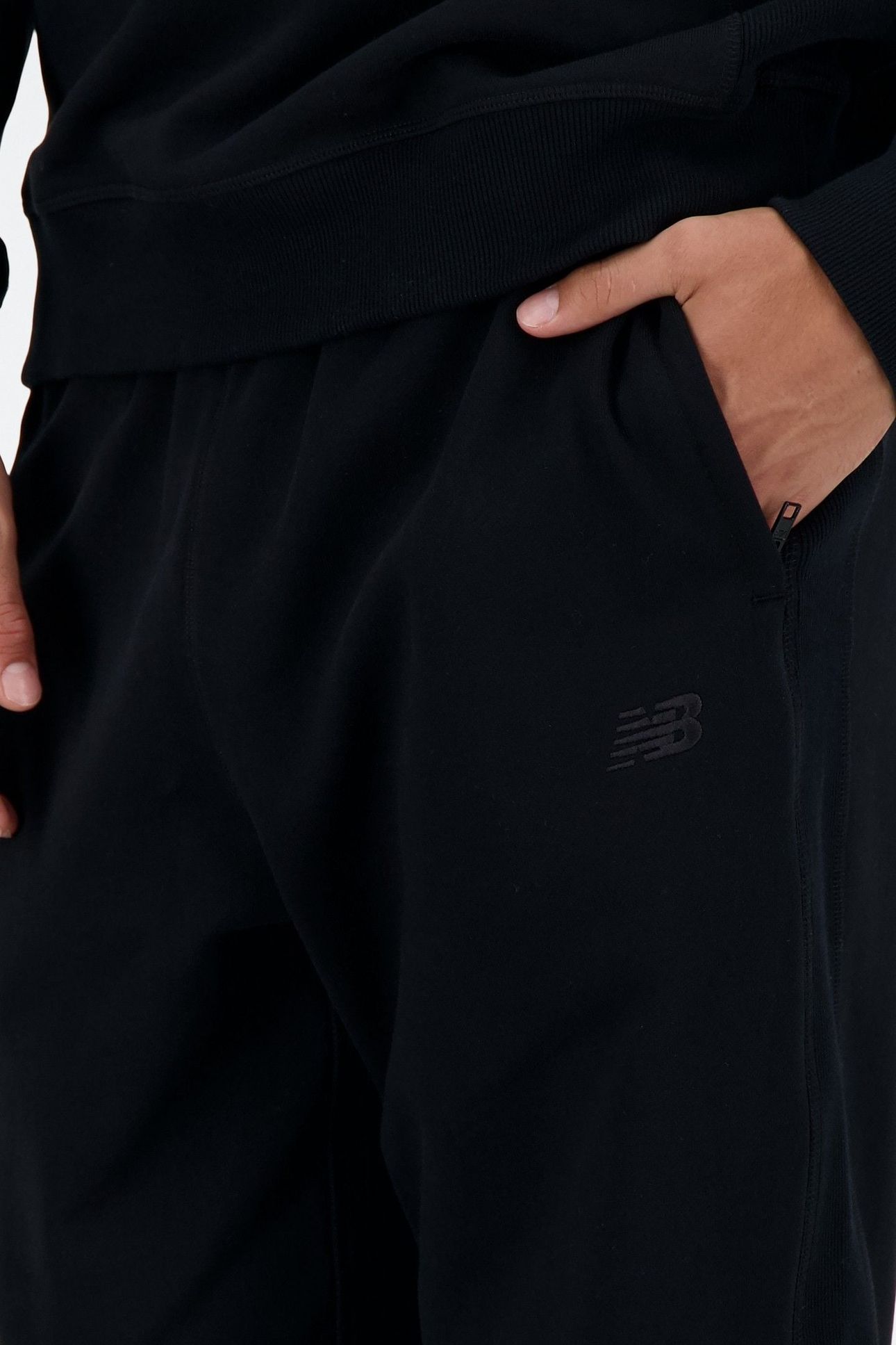 ATHLETICS FRENCH TERRY JOGGER BLACK 8