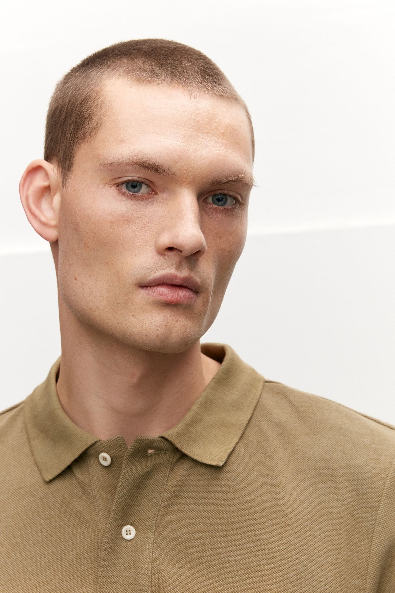 PAUL POLOS DARK BEIGE 7