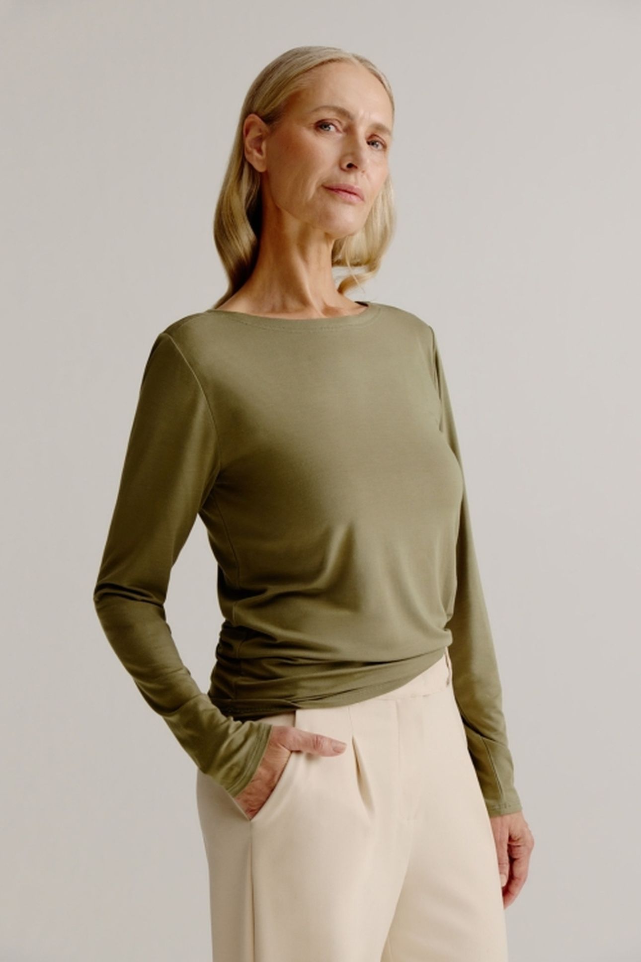 ALINE T-SHIRT SOLID MOSS GREEN 3