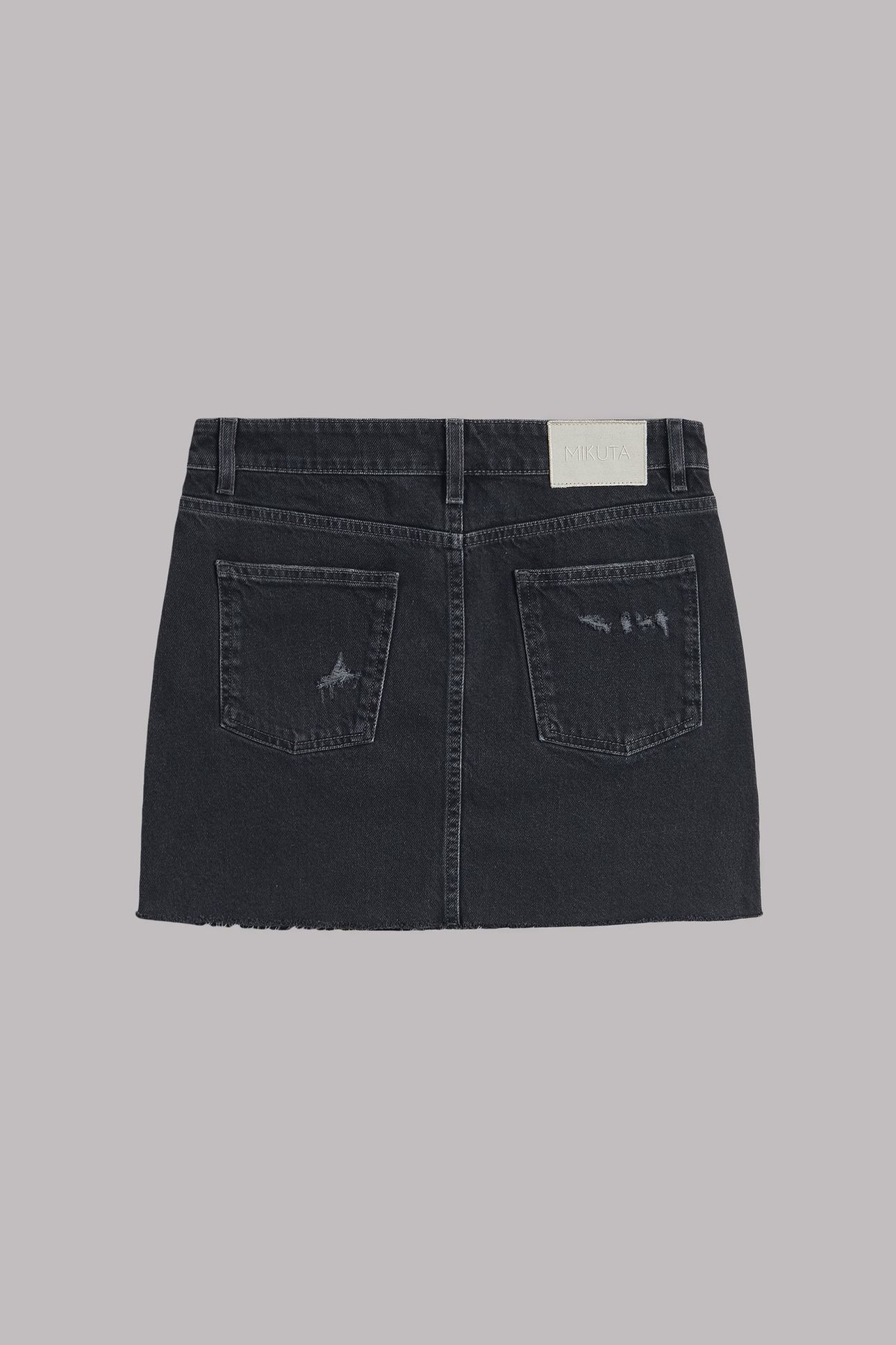 THE BLACK DENIM SKIRT 3