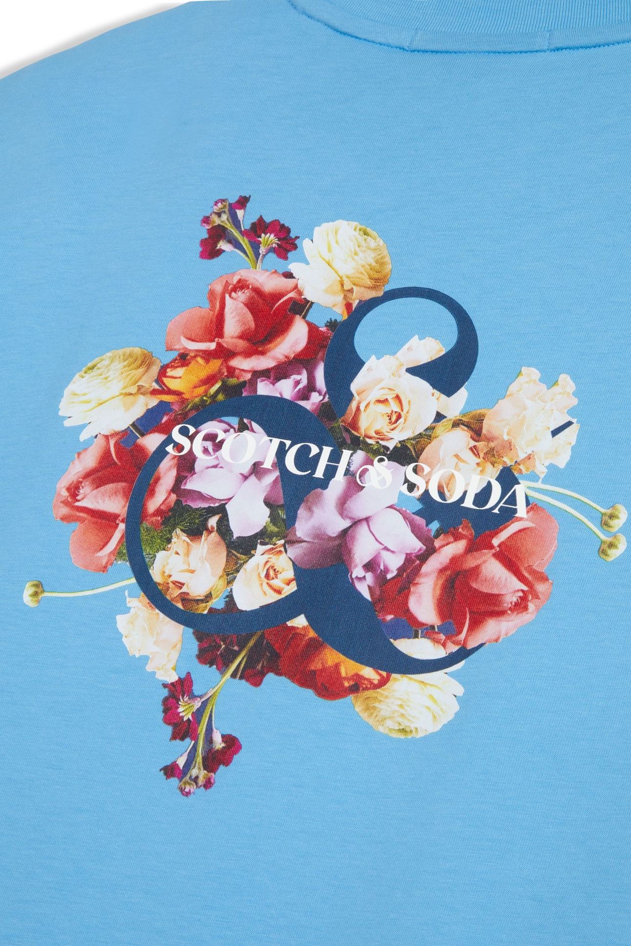 GRAPHIC TEE HERITAGE BLUE 4