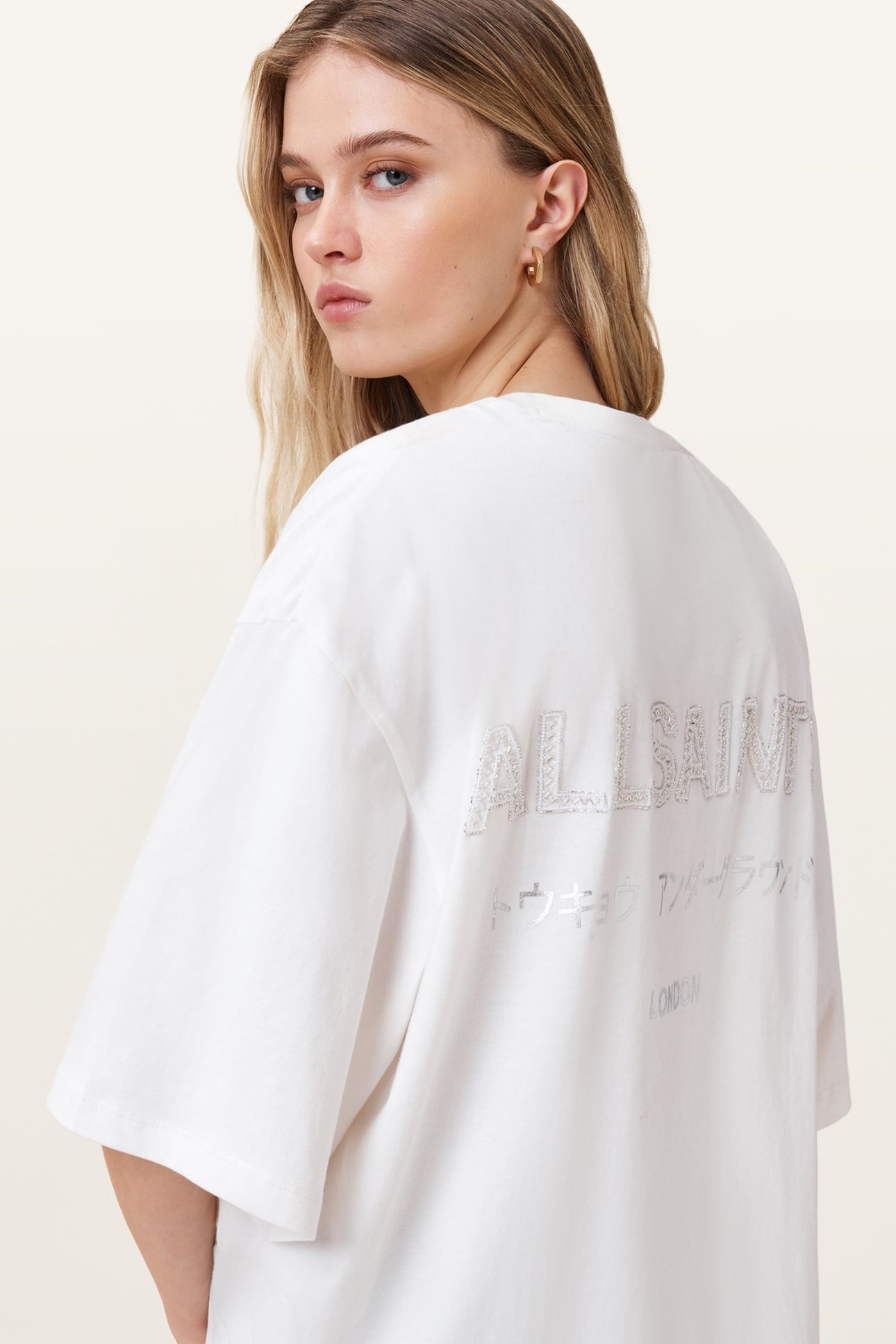 UNDER AMELIE TEE WHITE 6