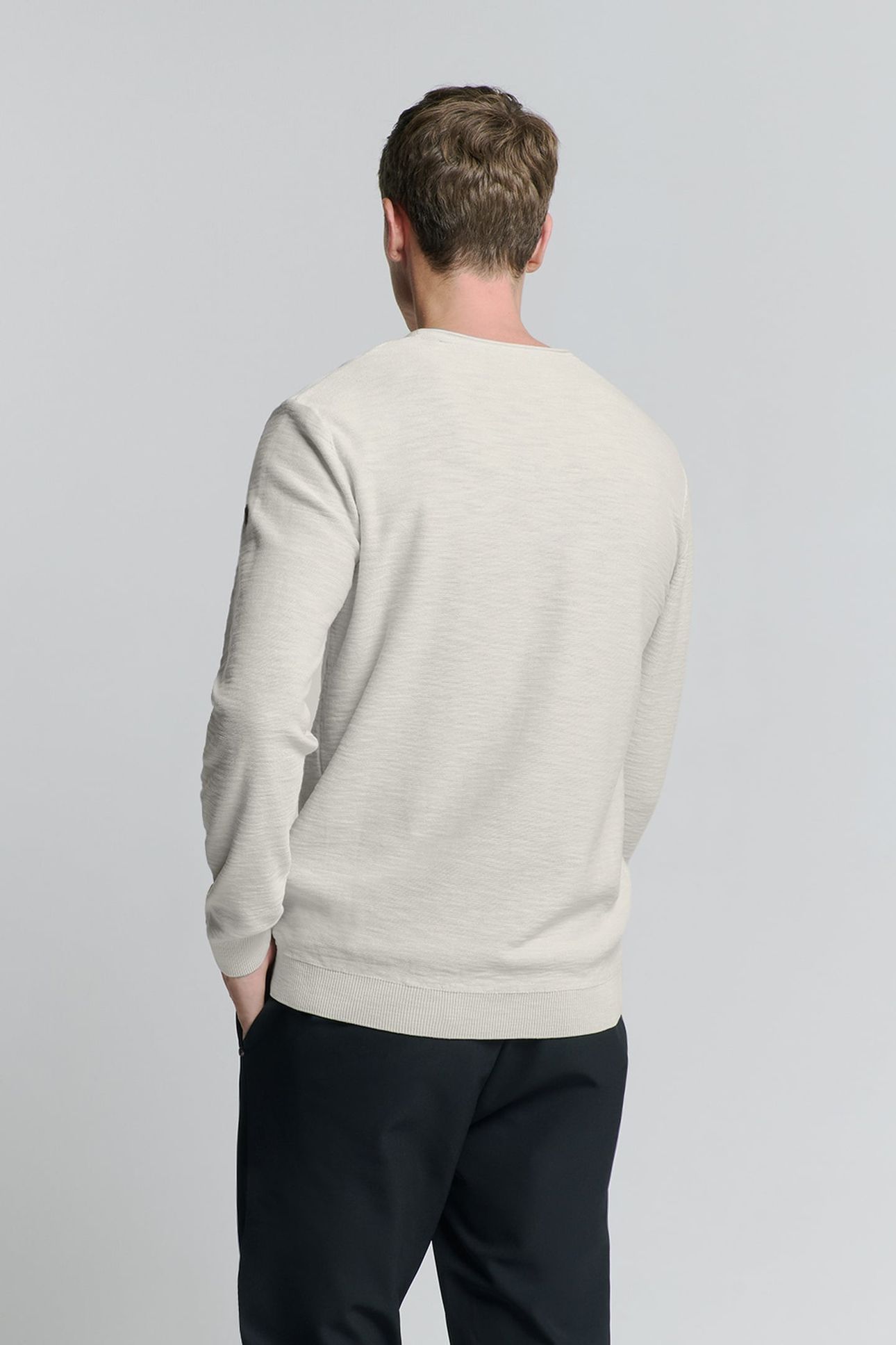 PULLOVER CREWNECK GARMENT DYED + STONE WASHED CHALK 2