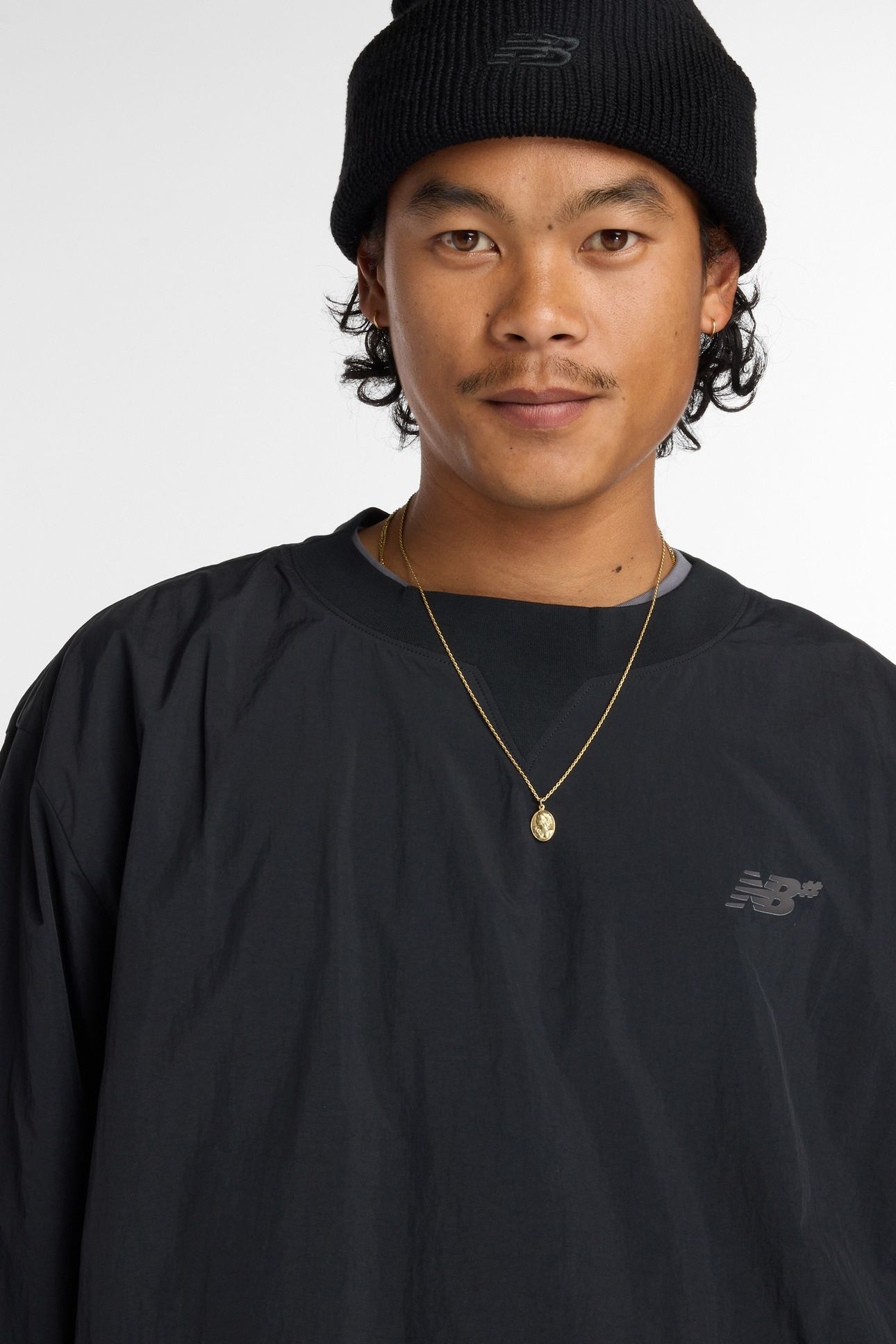 NUMERIC WOVEN CREW BLACK 3
