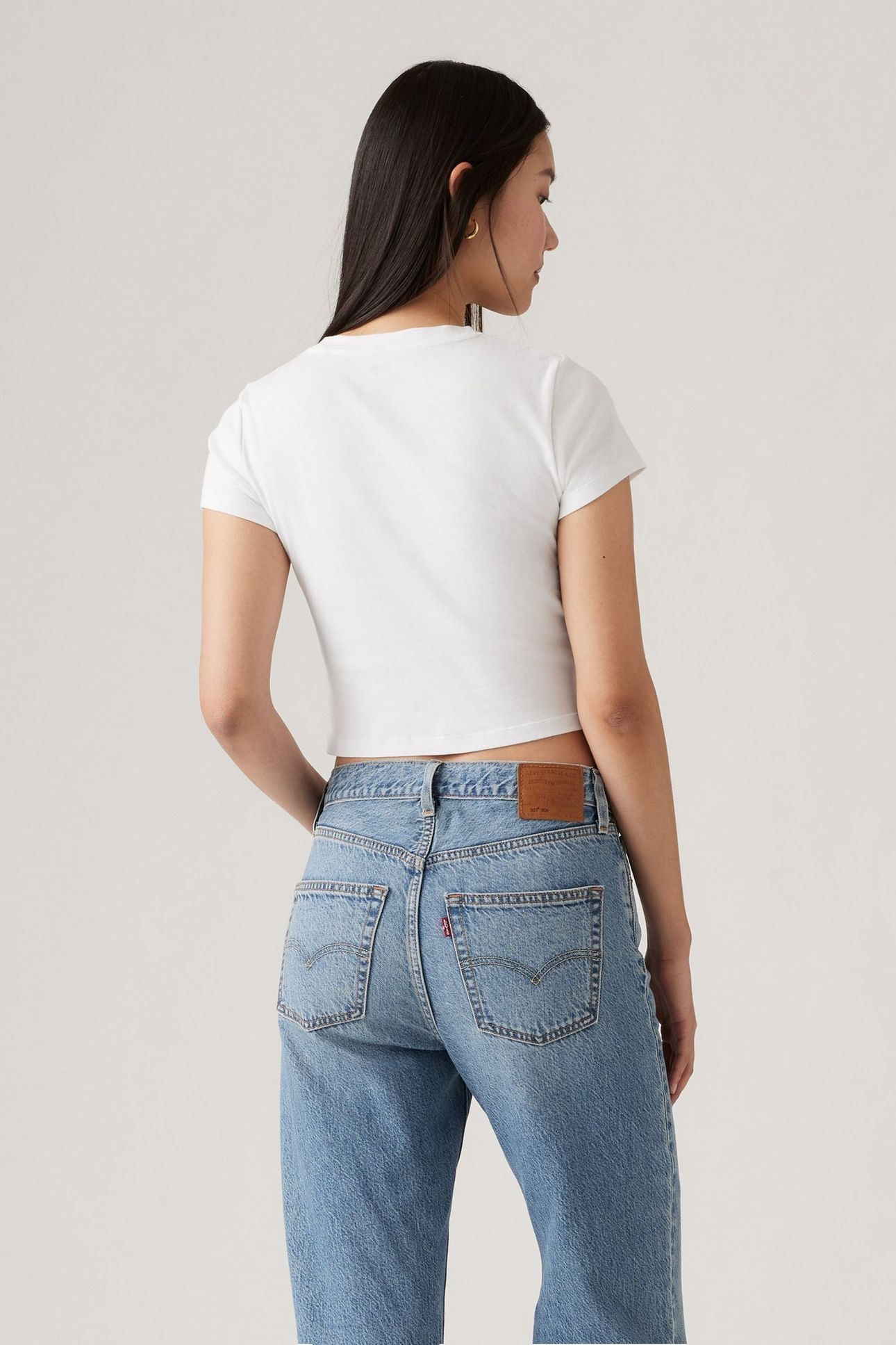 ESSENTIAL SPORTY TEE WHITE 3