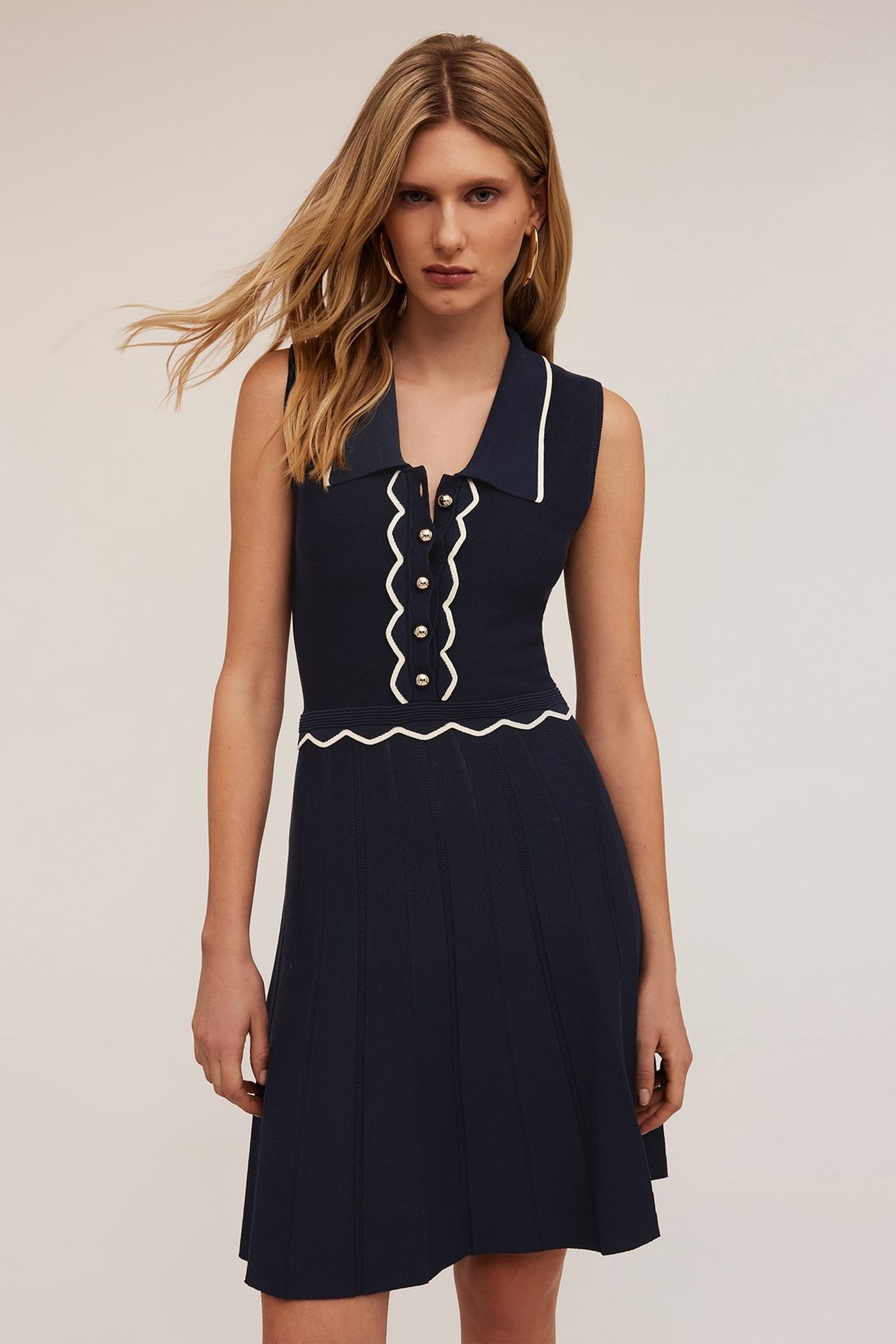 SHORT KNIT DRESS WITH CONTRASTING COLOUR PROFILES BLUE 1