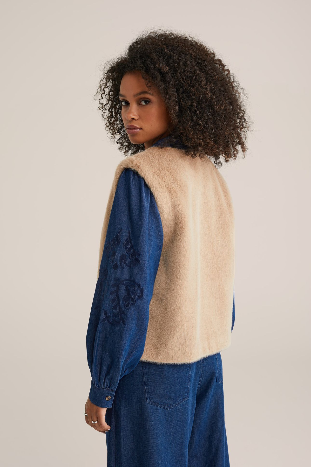 GILET BEIGE 2
