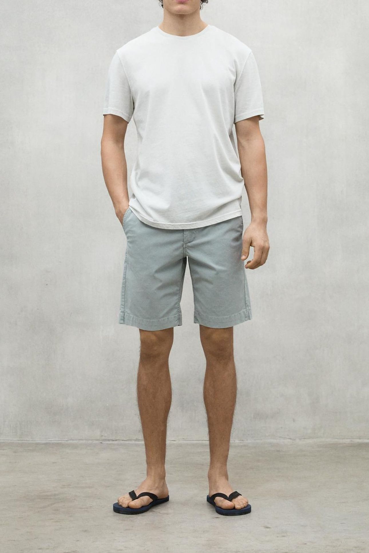 NOWALF T-SHIRT LIGHT GREY 2