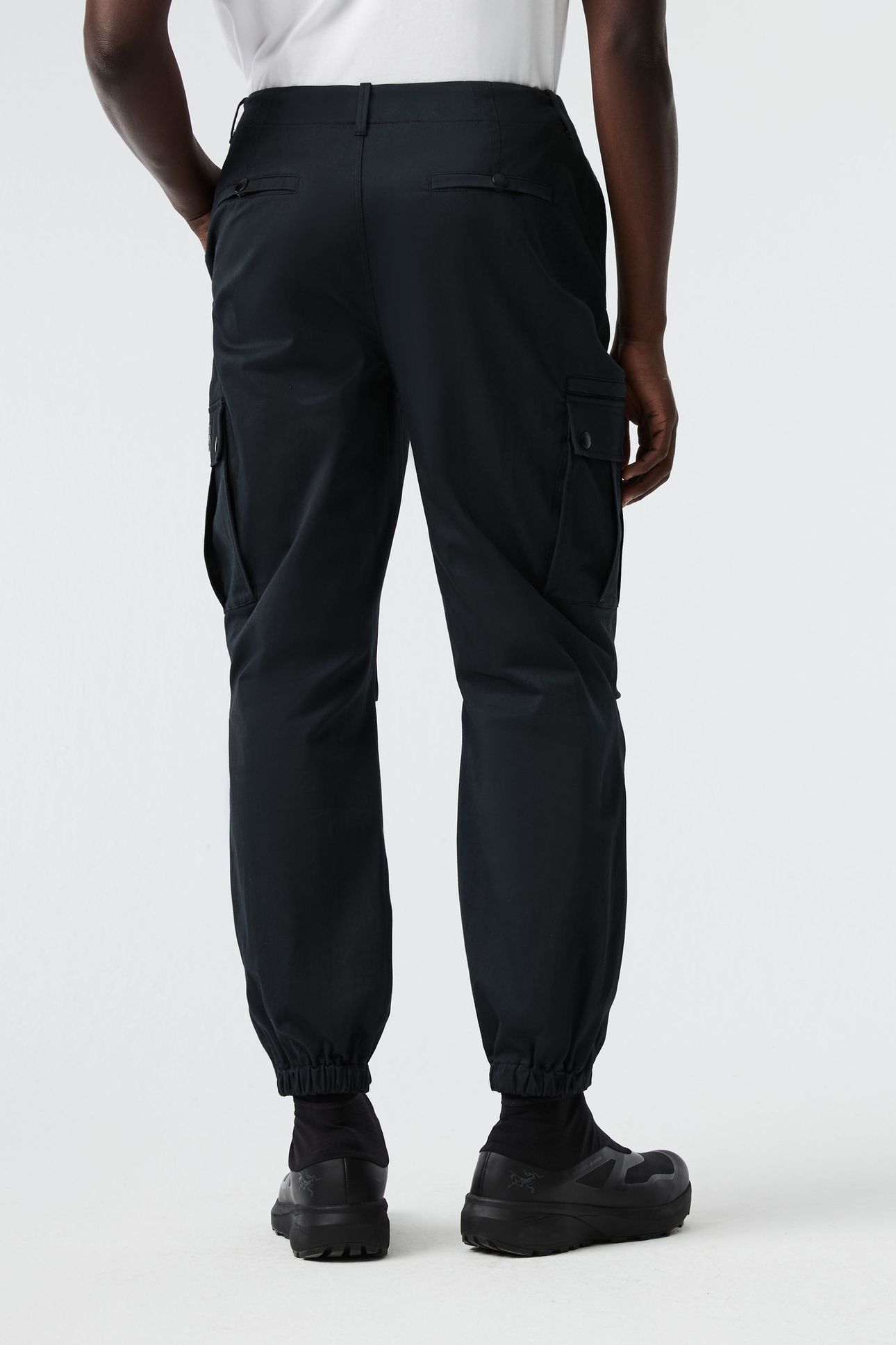 PALAL V1.Y8.02 PANTS BLACK 2