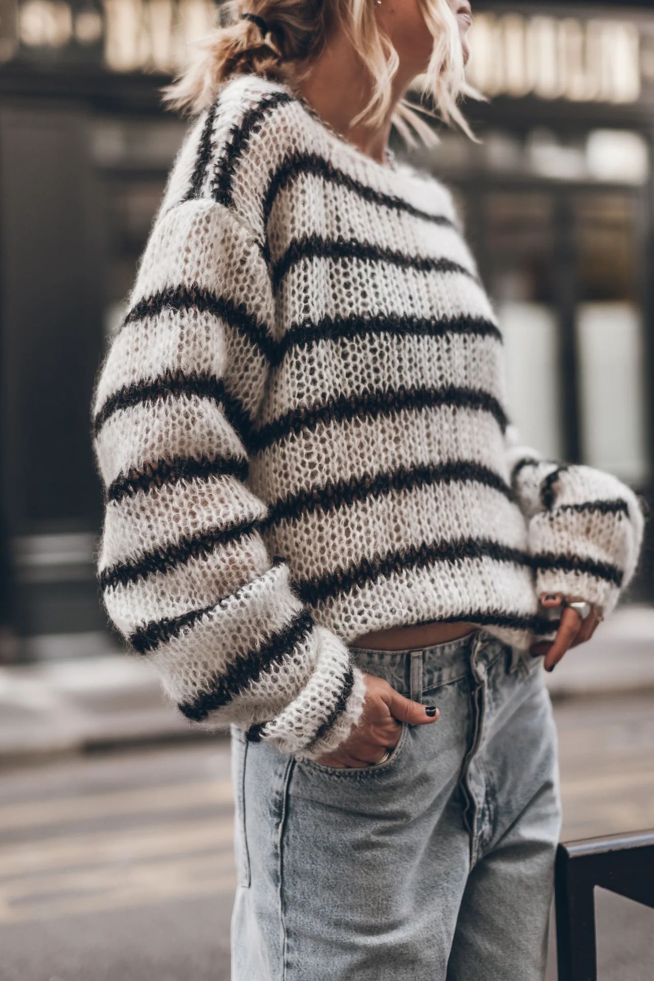 THE STRIPED MOHAIR KNITTED SWEATER 2