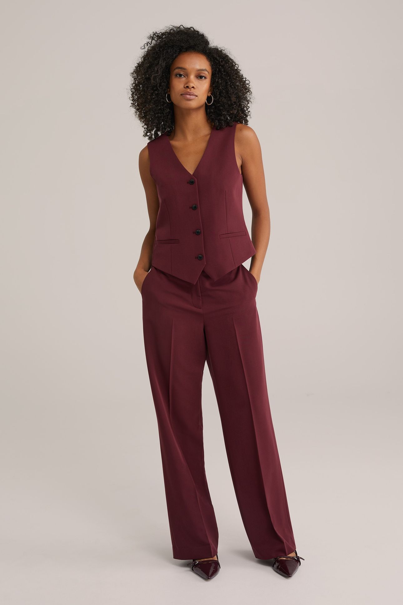 WAISTCOAT BURGUNDY RED 3