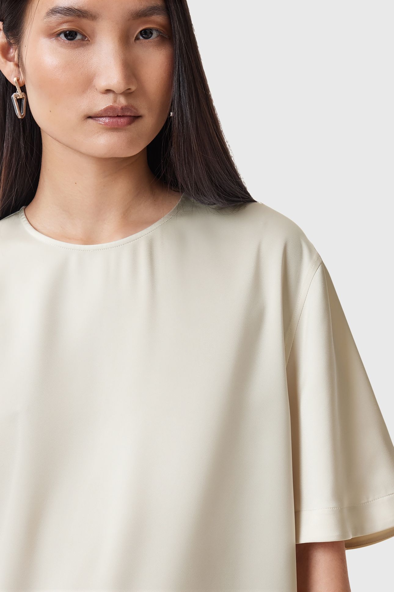AMELIE SATIN TEE TOFU WHITE 7