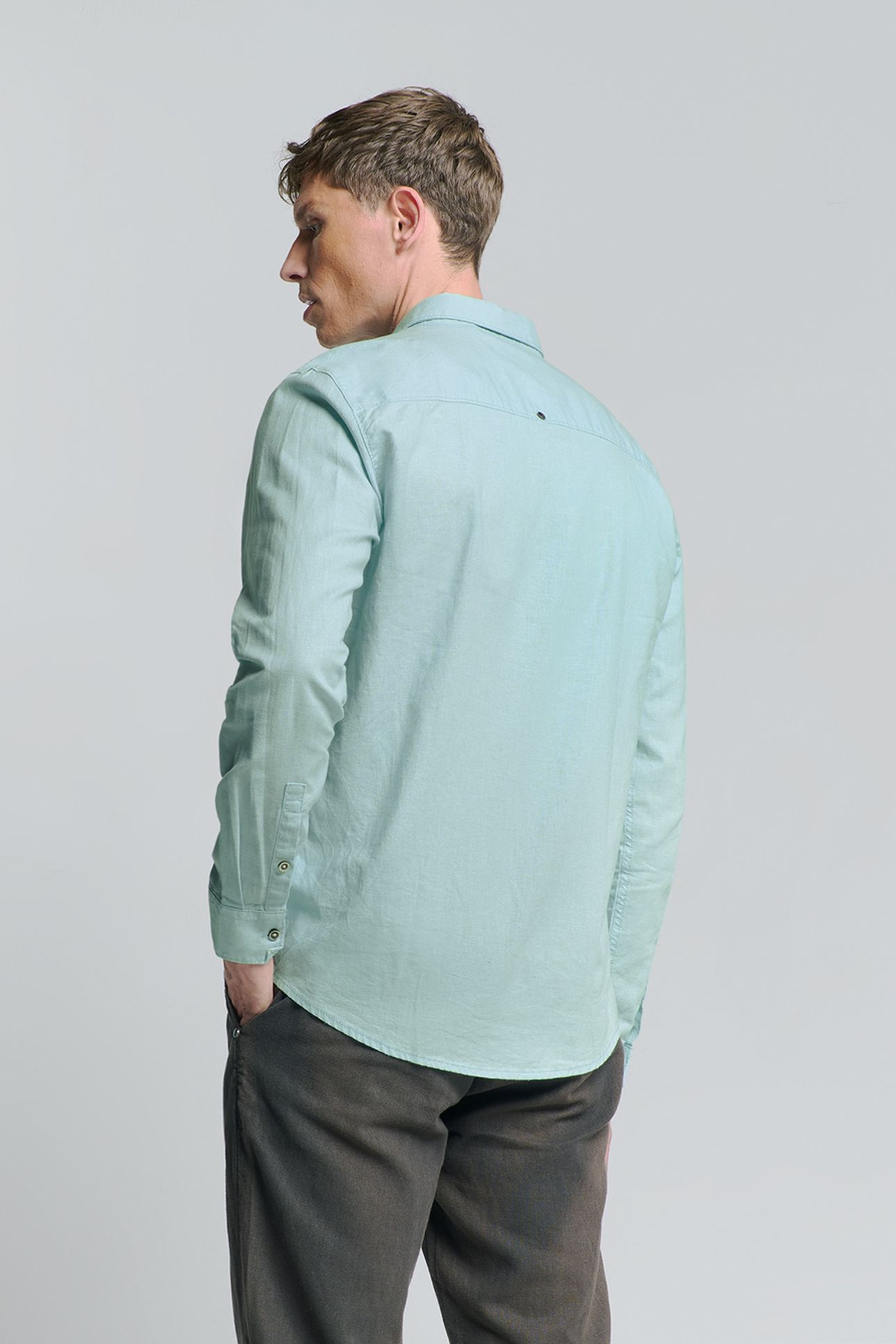 SHIRT SOLID WITH LINEN ICE 2