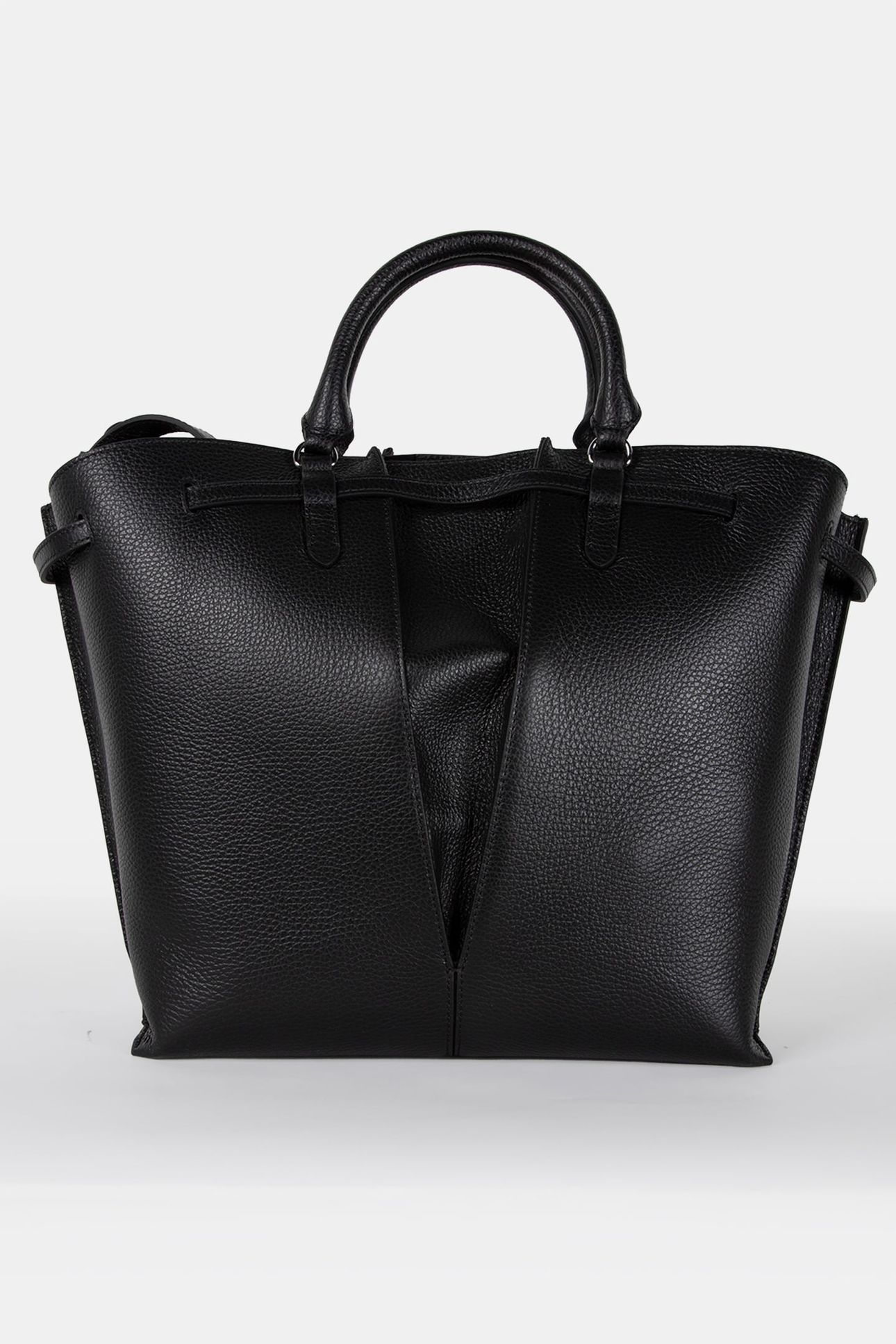 MEDIUM TOTE BAG IN BLACK 4