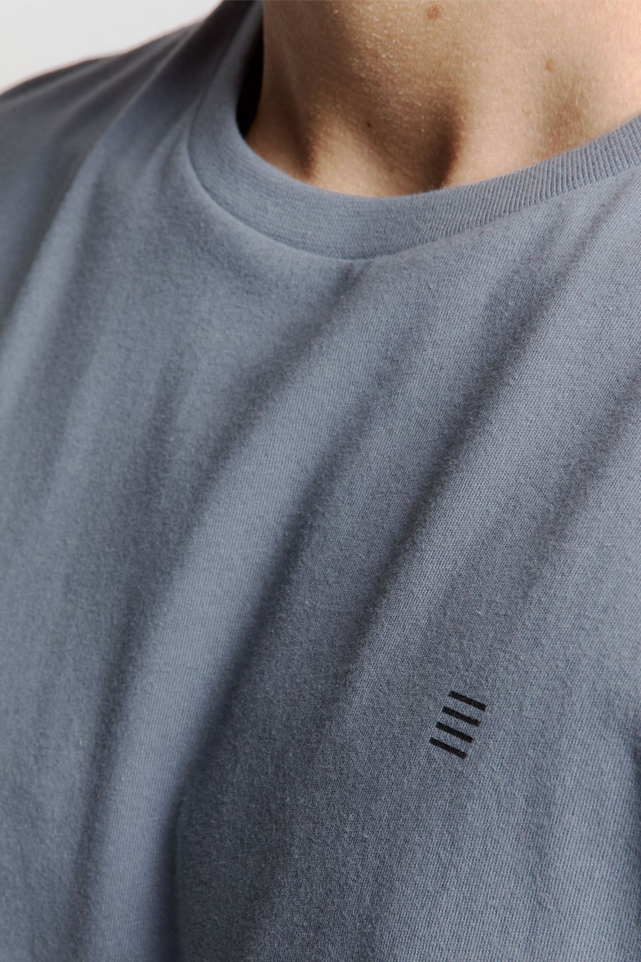 T-SHIRT CREWNECK SOLID BASIC WASHED BLUE 7