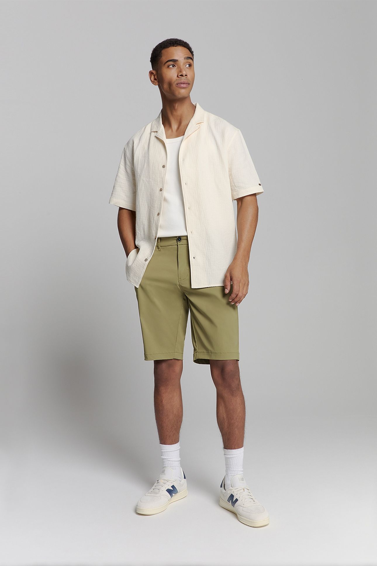 SHORT STRETCH CHINO TRAVEL TWILL MID ARMY 3