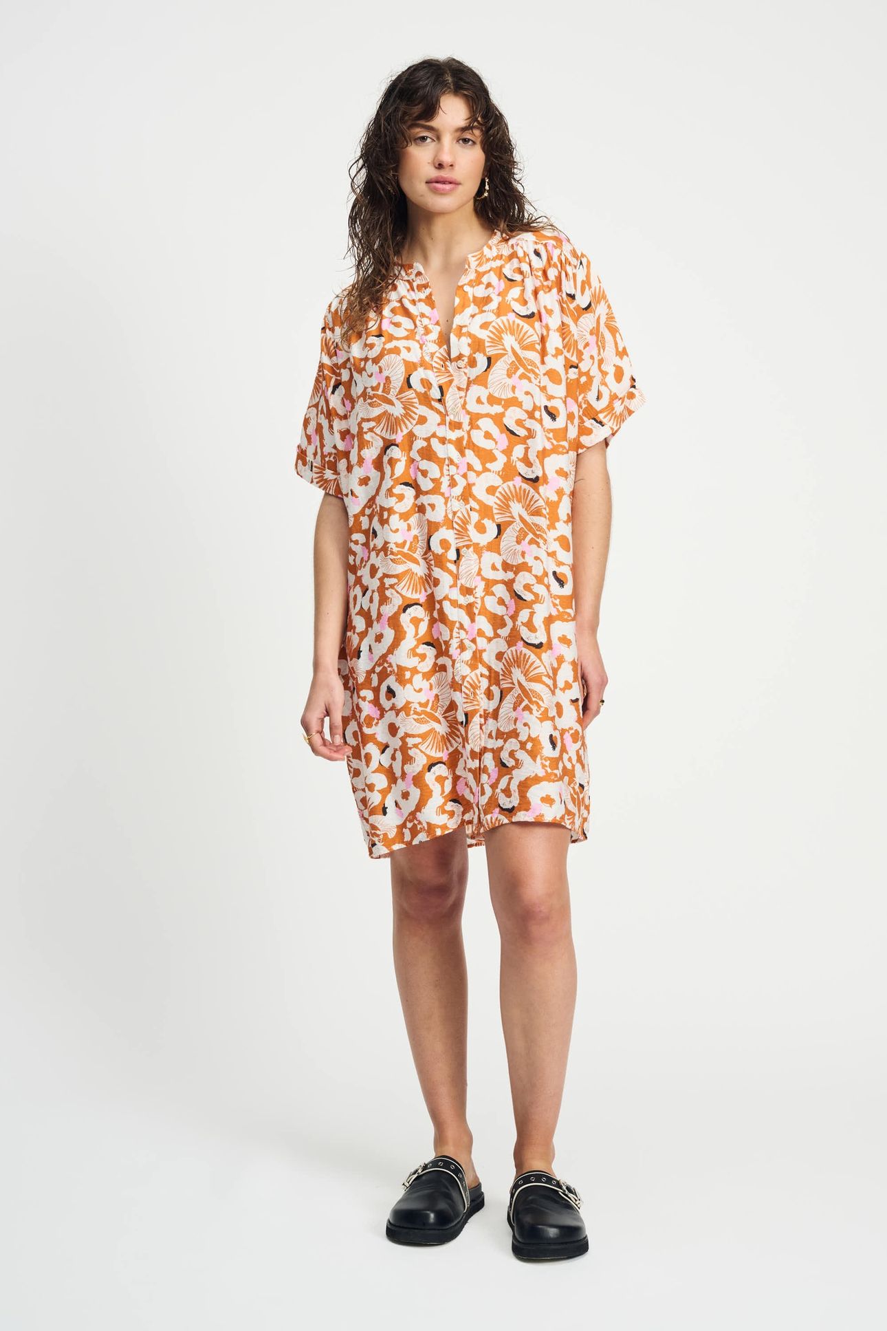 DRESS - ADVENTURE 1