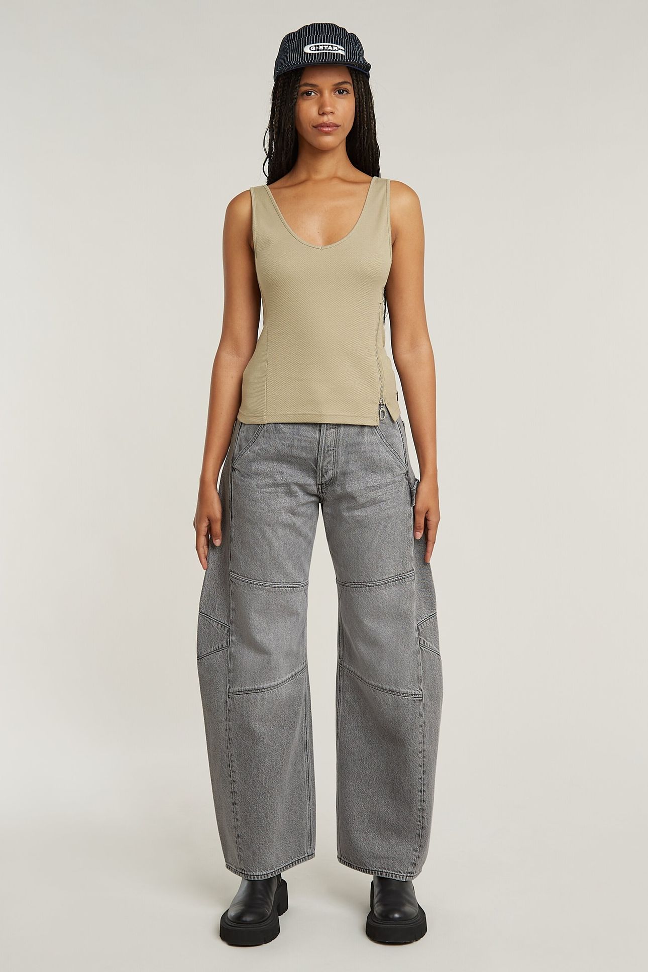 ASYMMETRICAL ZIP SLIM TANK TOP LIGHT TOGGEE 1