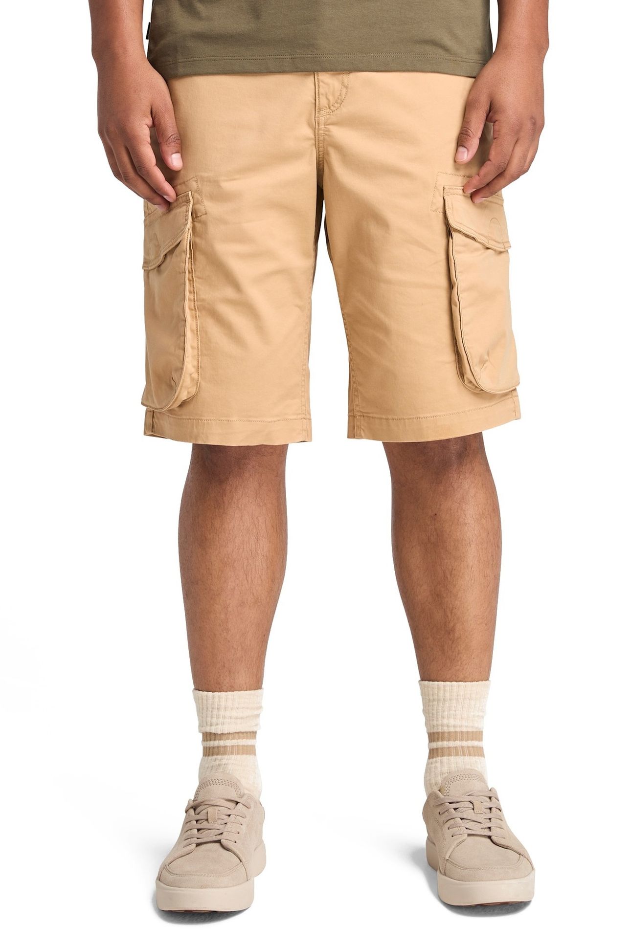 WOVEN BADGE CARGO TWILL SHORT LIGHT WHEAT 2
