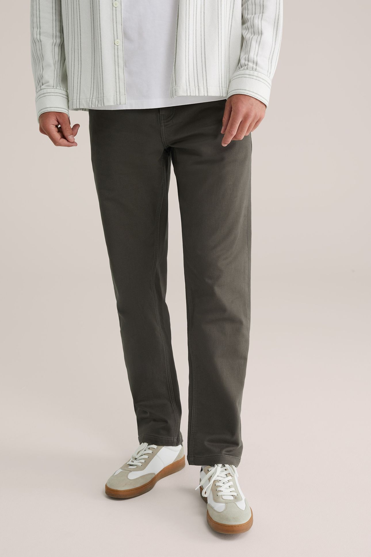 5-POCKET MID WAIST ARMY GREEN 1