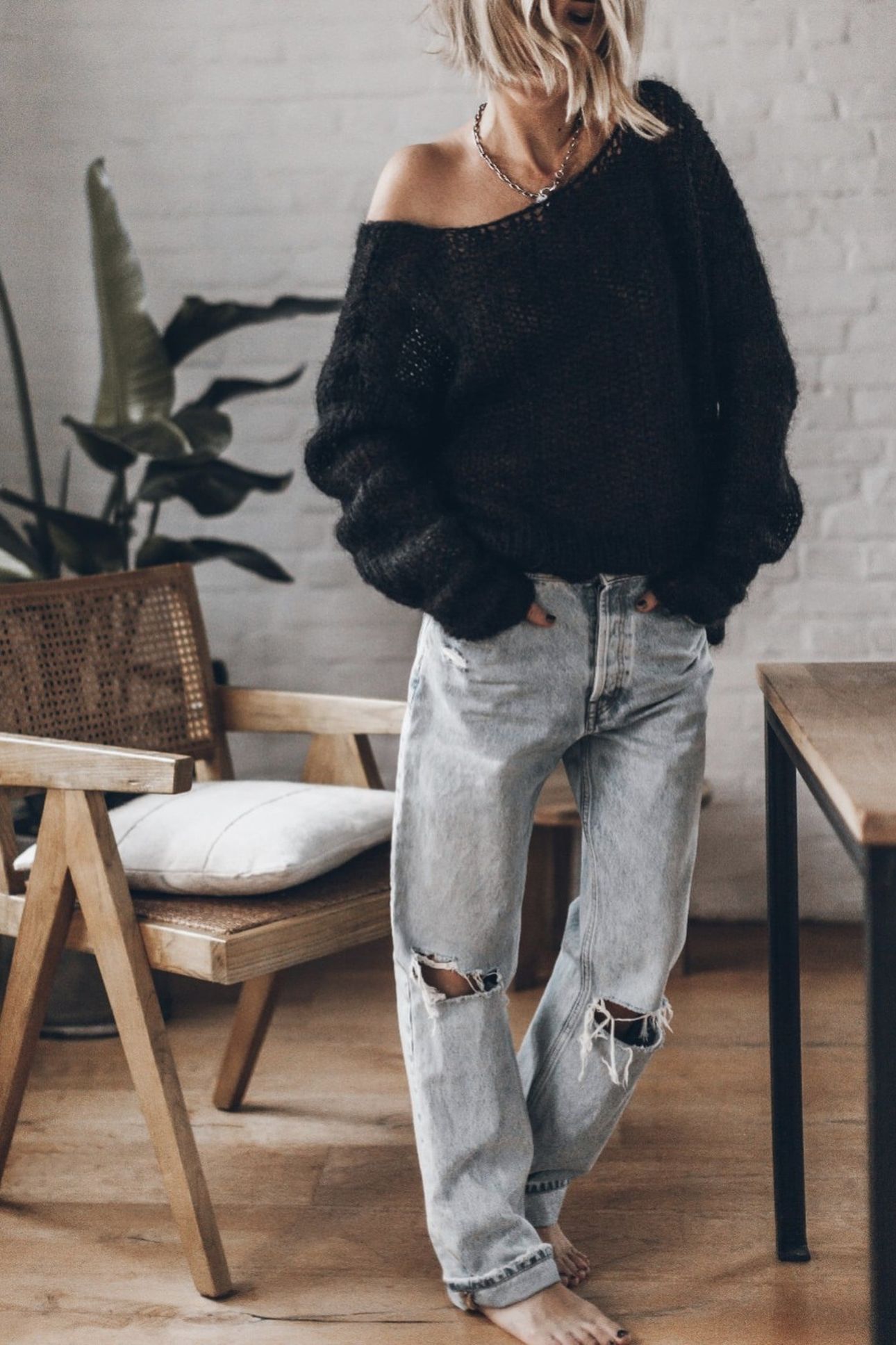 THE BLUE RIPPED RELAXED JEANS BLUE 1