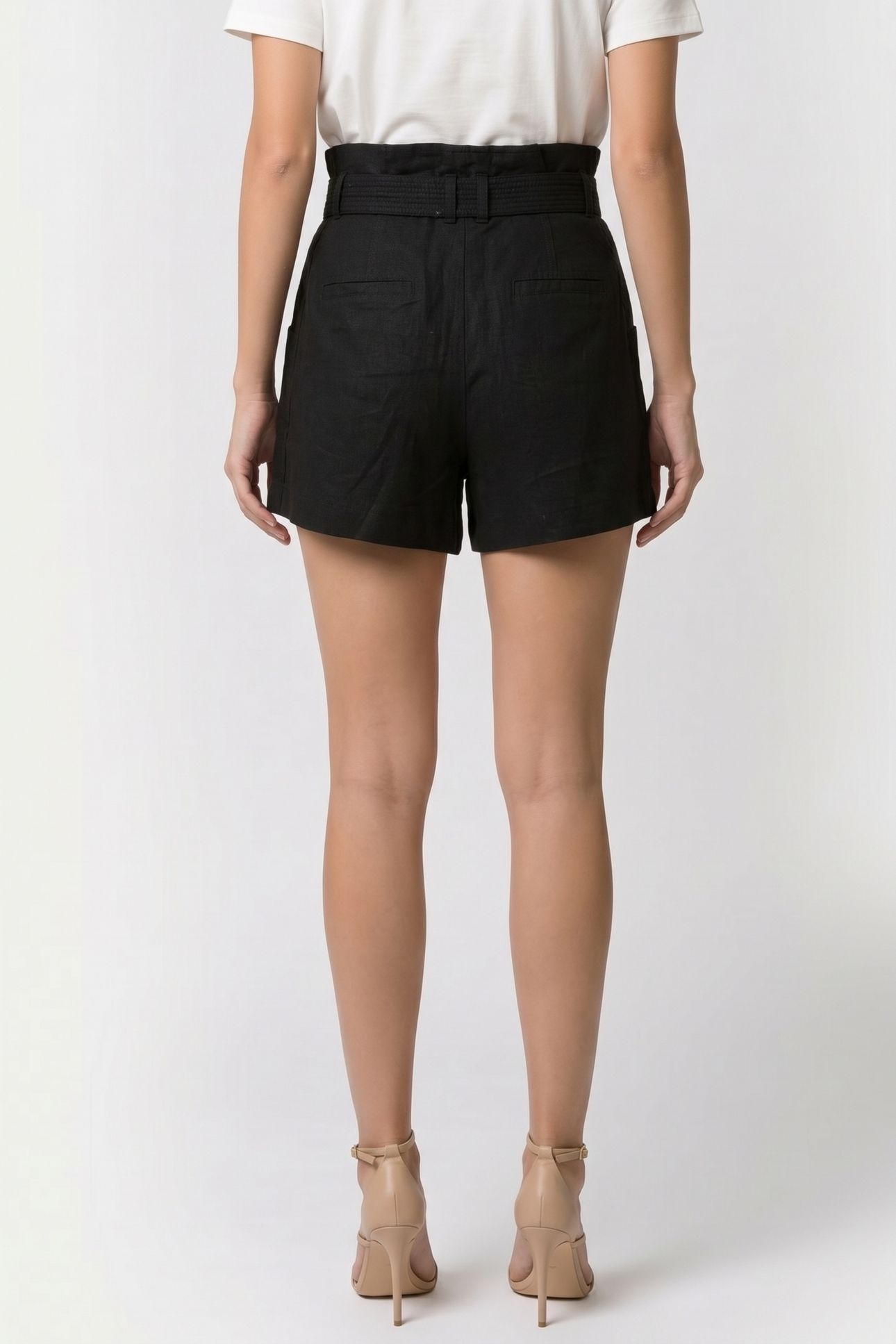 AKI LINEN SHORTS BLACK 2
