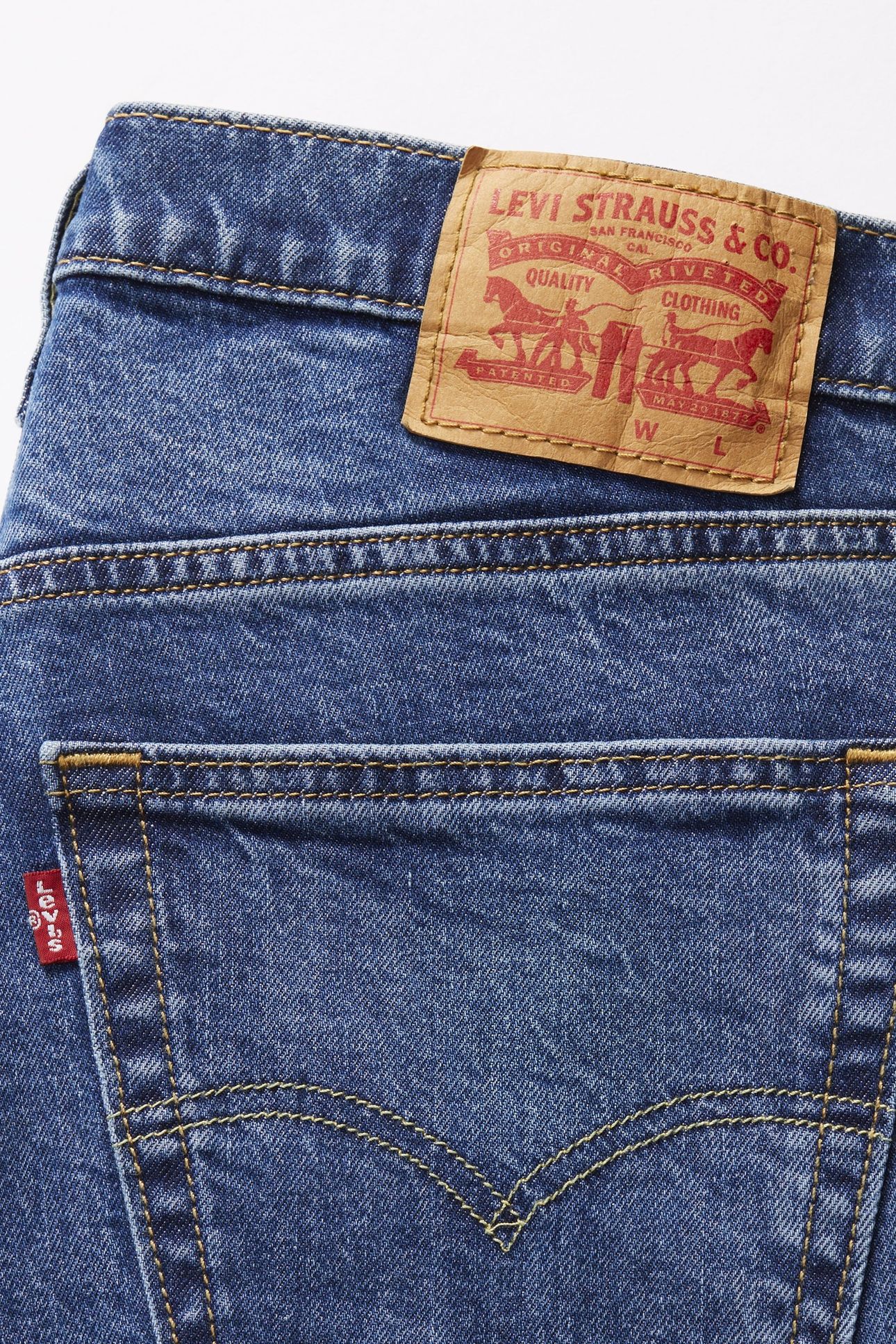 541™ ATHLETIC TAPER JEANS 4