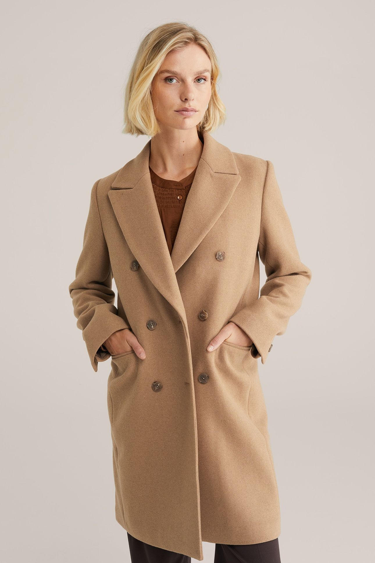 COAT BEIGE 2