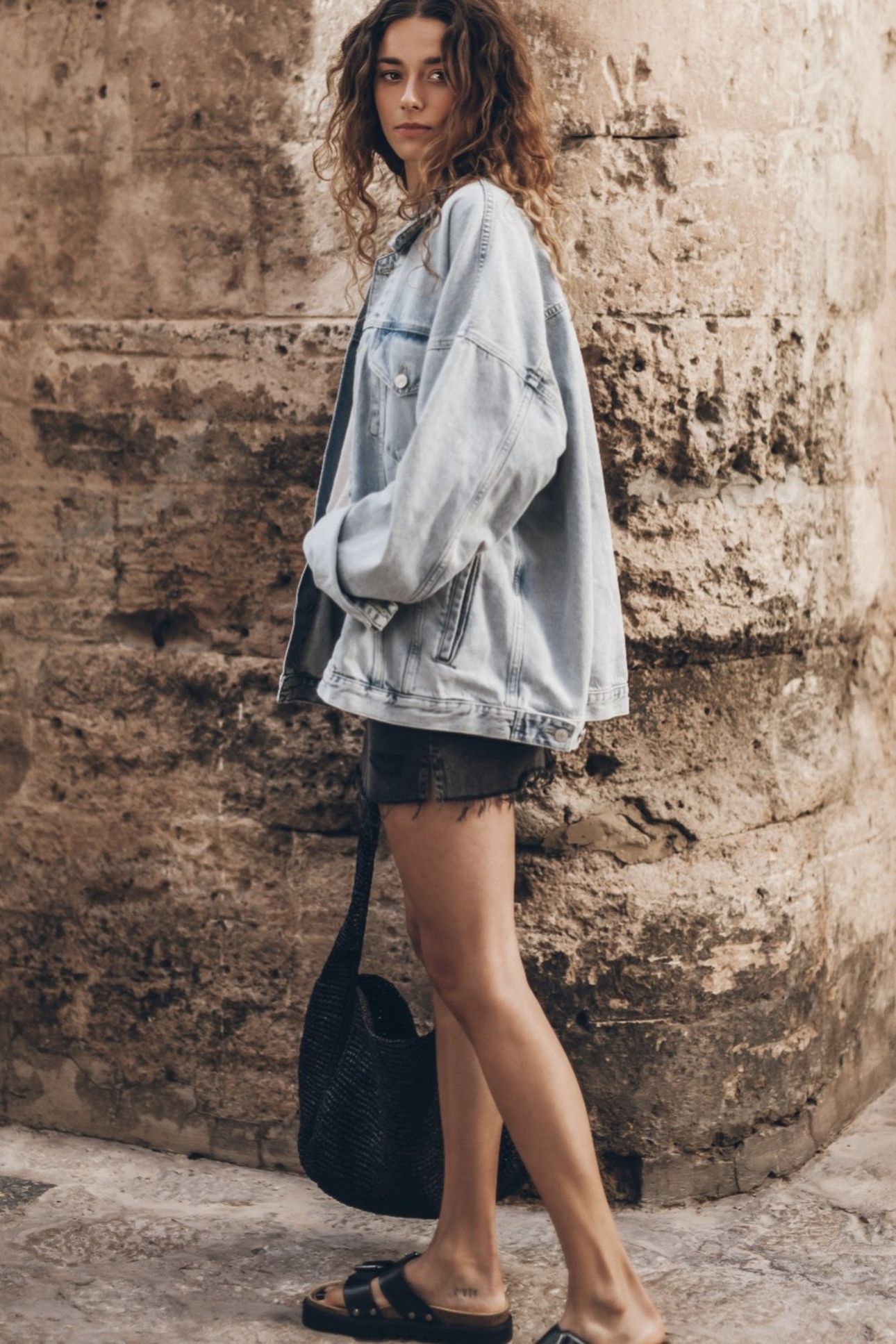 THE BLUE OVERSIZED DENIM JACKET BLUE 2