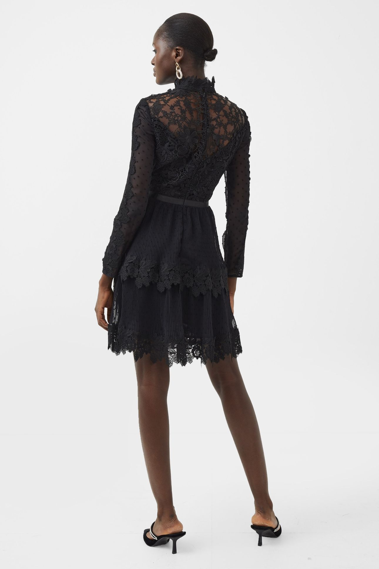 GARIANA LACE DRESS BLACK 3