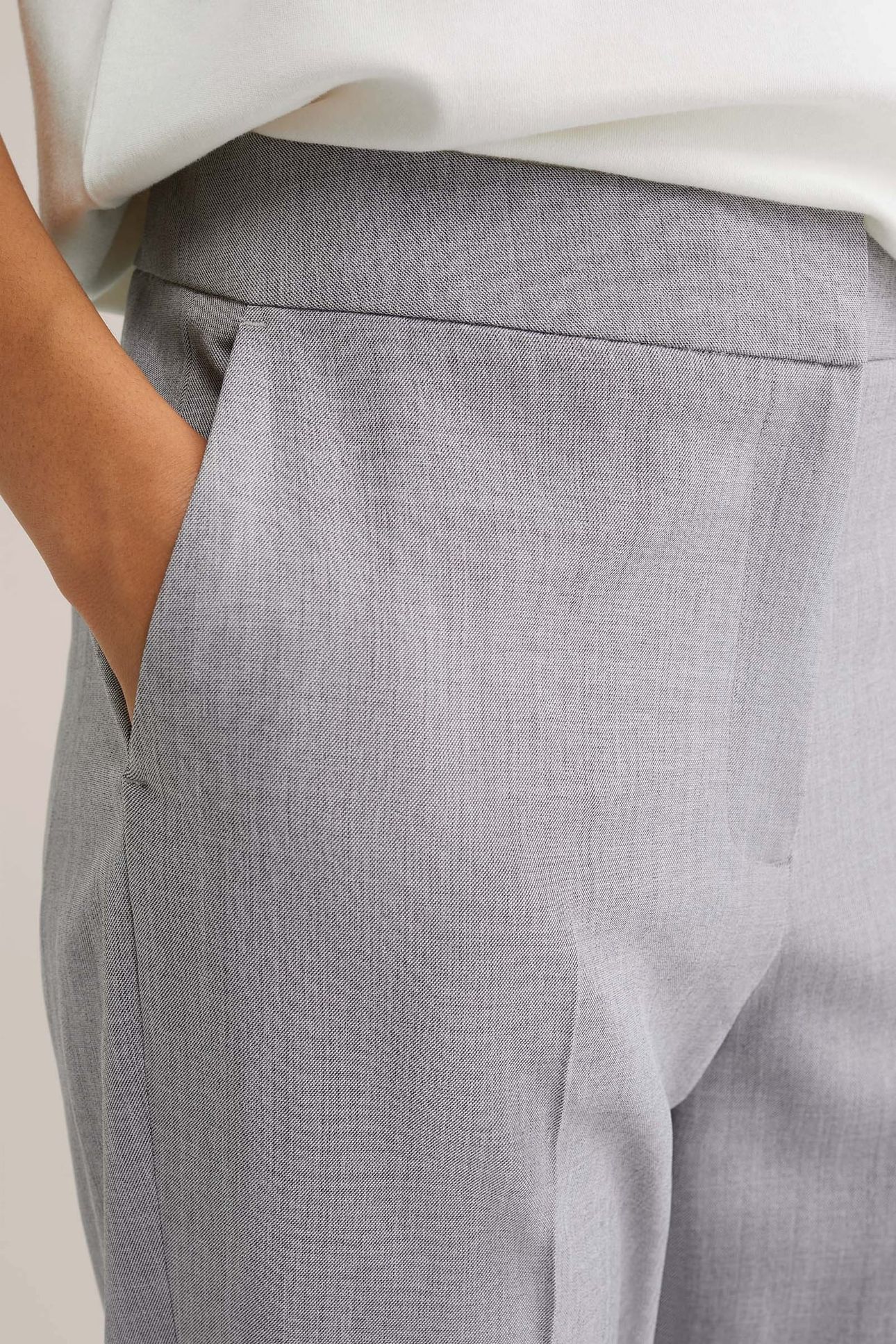 TROUSER LIGHT GREY 5