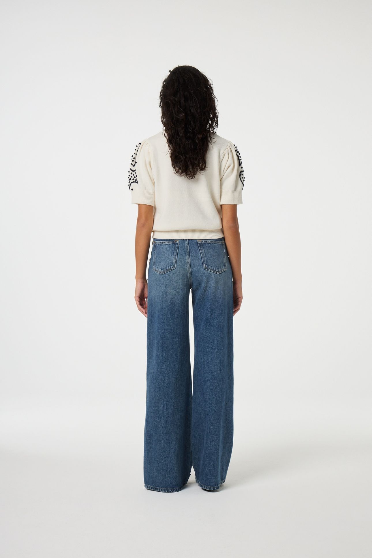 EDO SHORT SLEEVE PULLOVER COSY WHITE 2